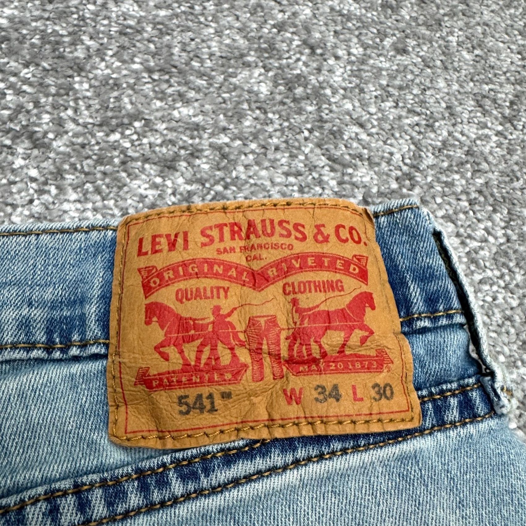 Levi's Levi's 541 Athletic Fit Straight Denim Jeans Mens 34x30 Blue Light Wash Casual Shirt Pants? Size US 30 / EU 46 - 6 Thumbnail