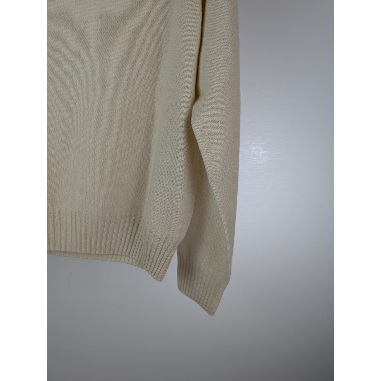 Tom Ford o1rshd1 Knitwear Hoodie in Nat Sld / Beige Size US XXL / EU 58 / 5 - 10 Thumbnail
