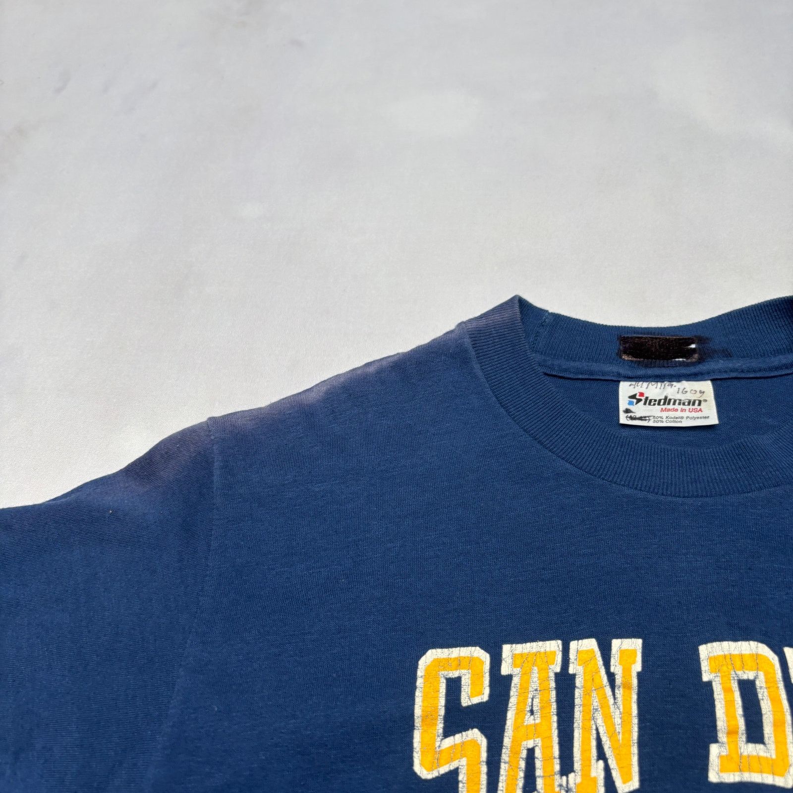 Vintage Vintage 80s San Diego Chargers Tee Shirt Men's Large Stedman Size US L / EU 52-54 / 3 - 8 Thumbnail
