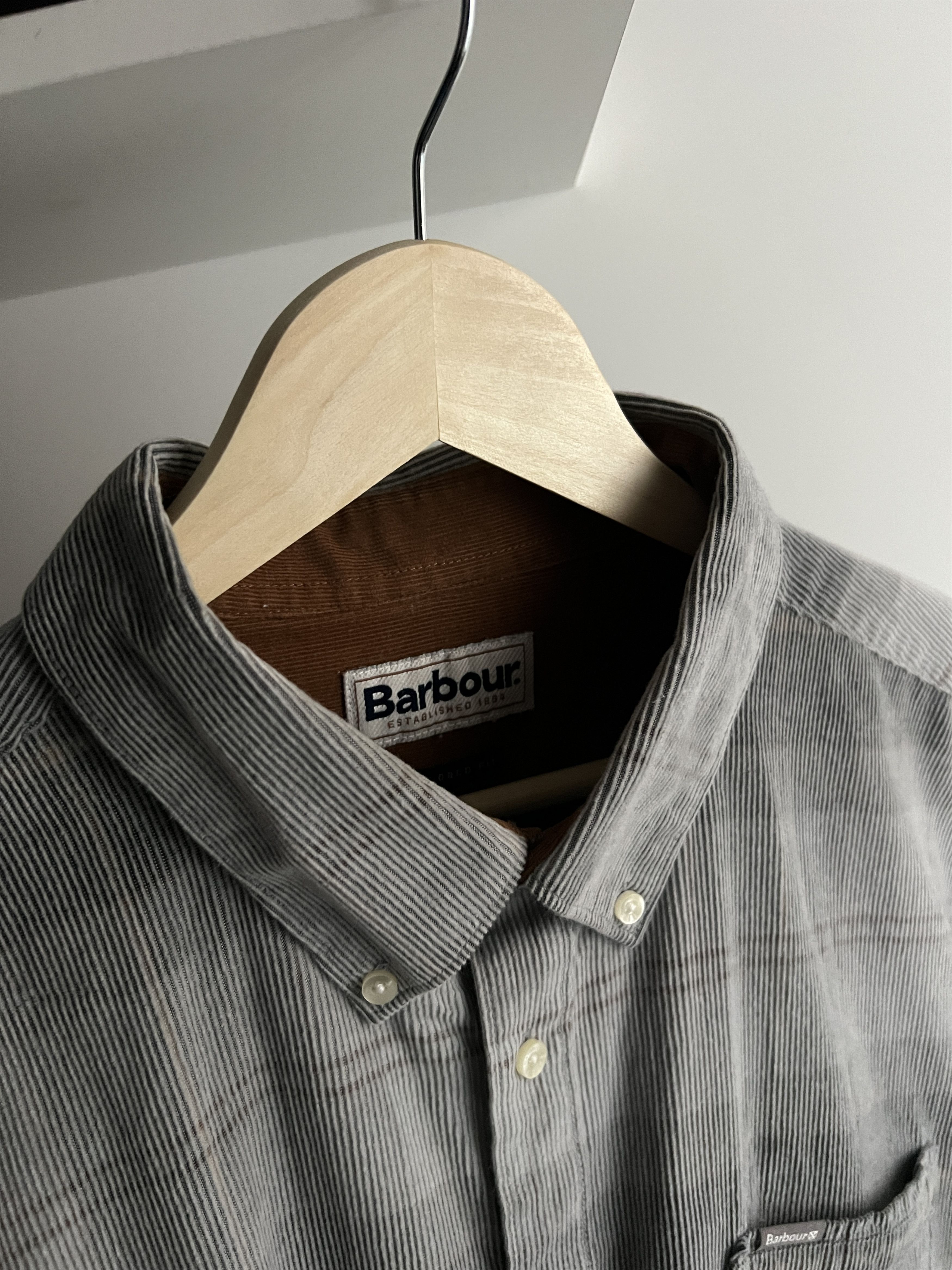 Barbour × Designer × Vintage Vintage Barbour Micro Corduroy Velvet Button Up Shirt Size US XL / EU 56 / 4 - 2 Thumbnail