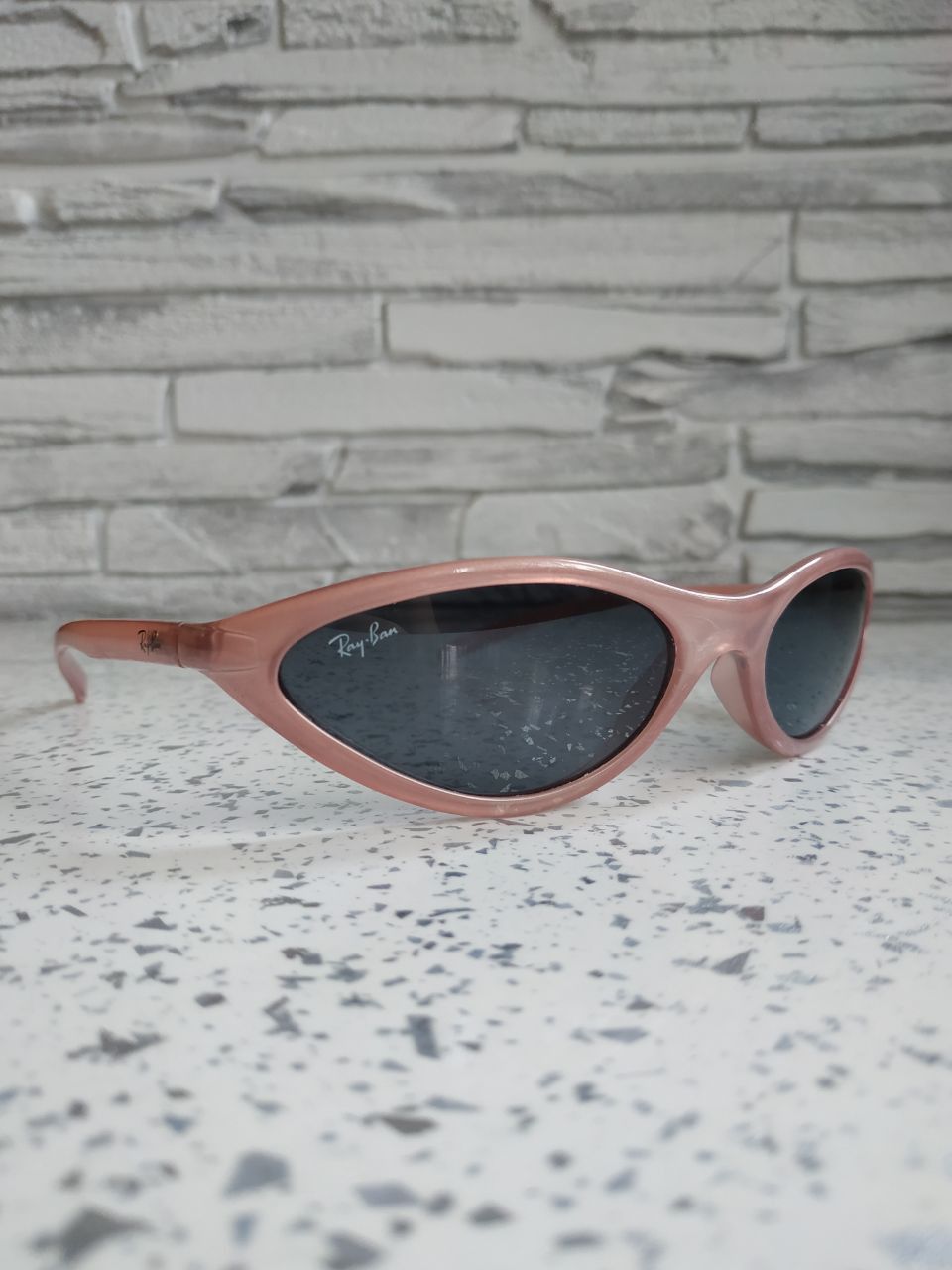 RayBan Vintage Ray Ban Sunglasses Size ONE SIZE - 2 Thumbnail
