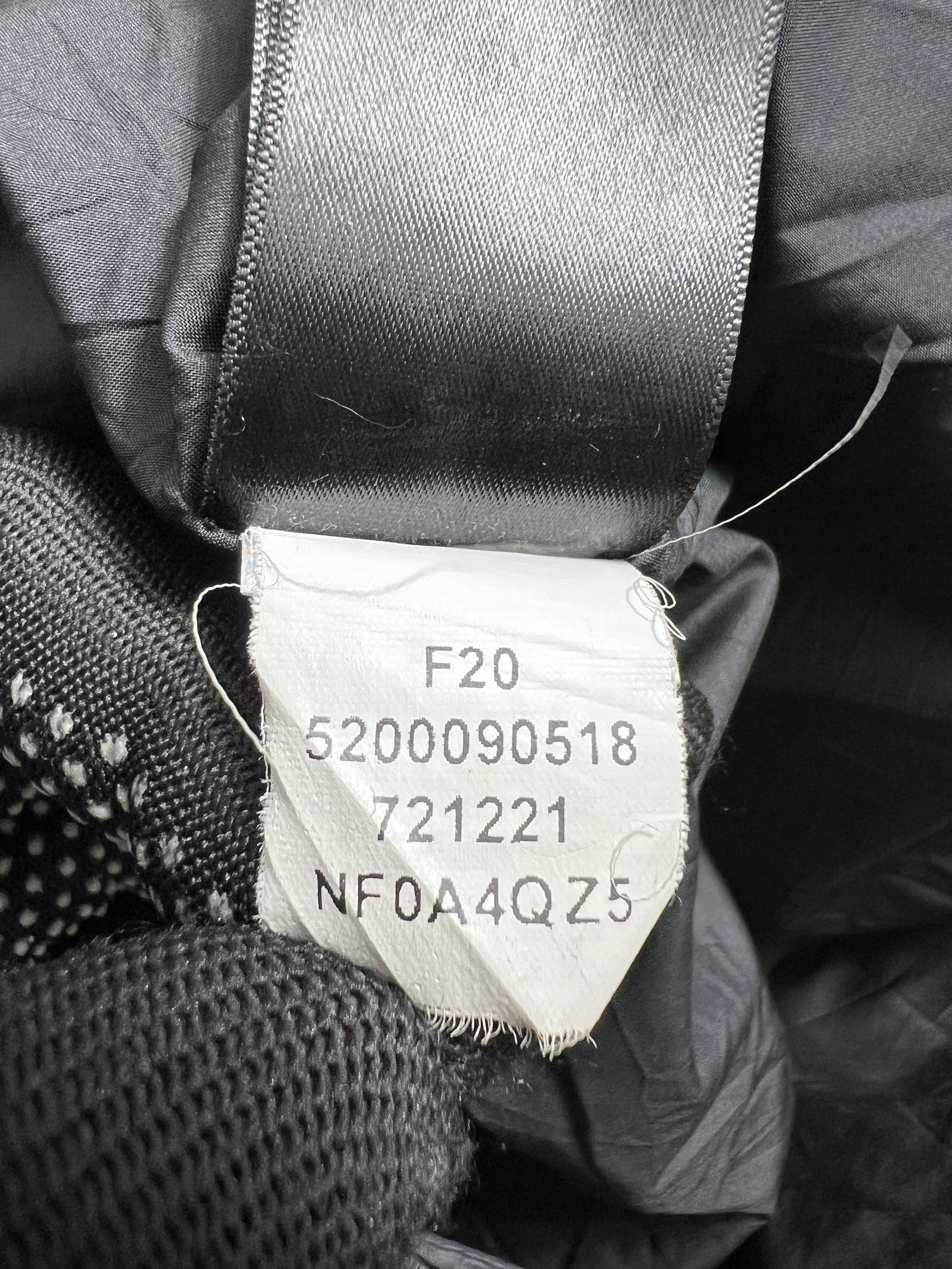 The North Face The North Face Down Jacket (M) JKA275 Size US M / EU 48-50 / 2 - 14 Thumbnail