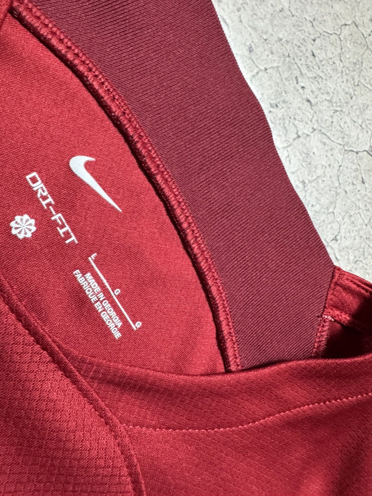 Nike Nike FC Liverpool Mohamed Salah #11 2022/2023 Soccer Jersey Size US L / EU 52-54 / 3 - 9 Thumbnail