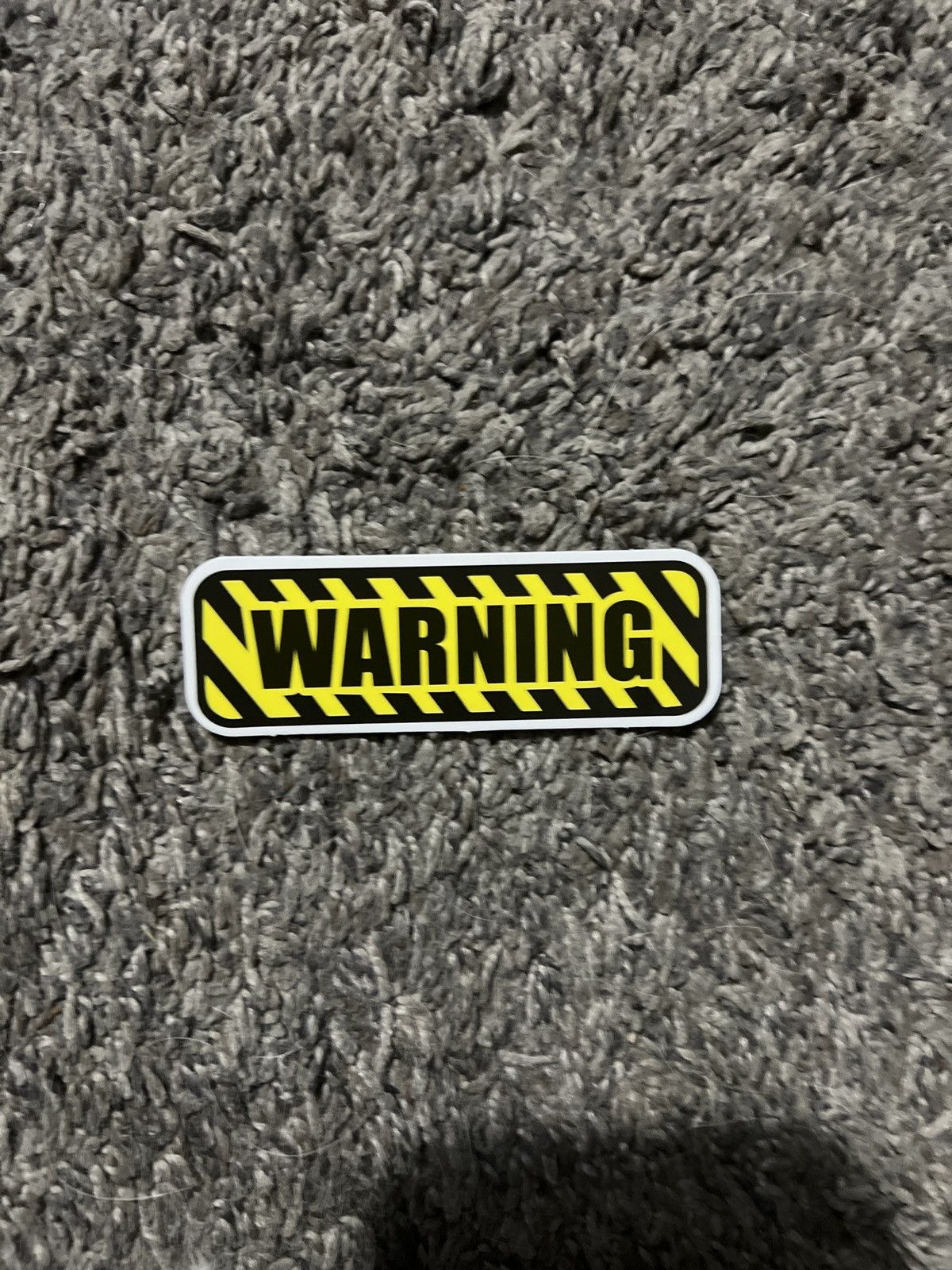 Hypebeast × Vintage Warning Sticker Size ONE SIZE - 1 Thumbnail