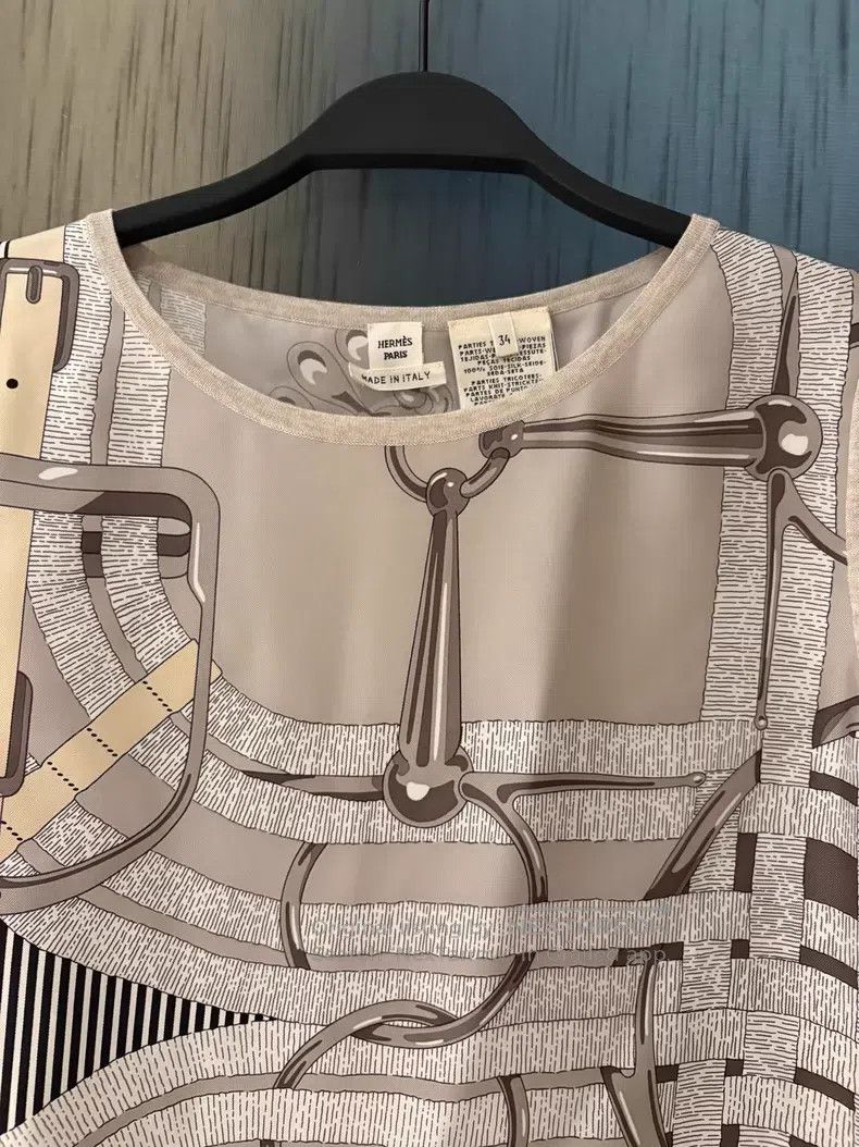 Hermes Hermes Top Skirt with Small Slit Design Silk Fabric Size XXS / US 00 / IT 34 - 2 Thumbnail