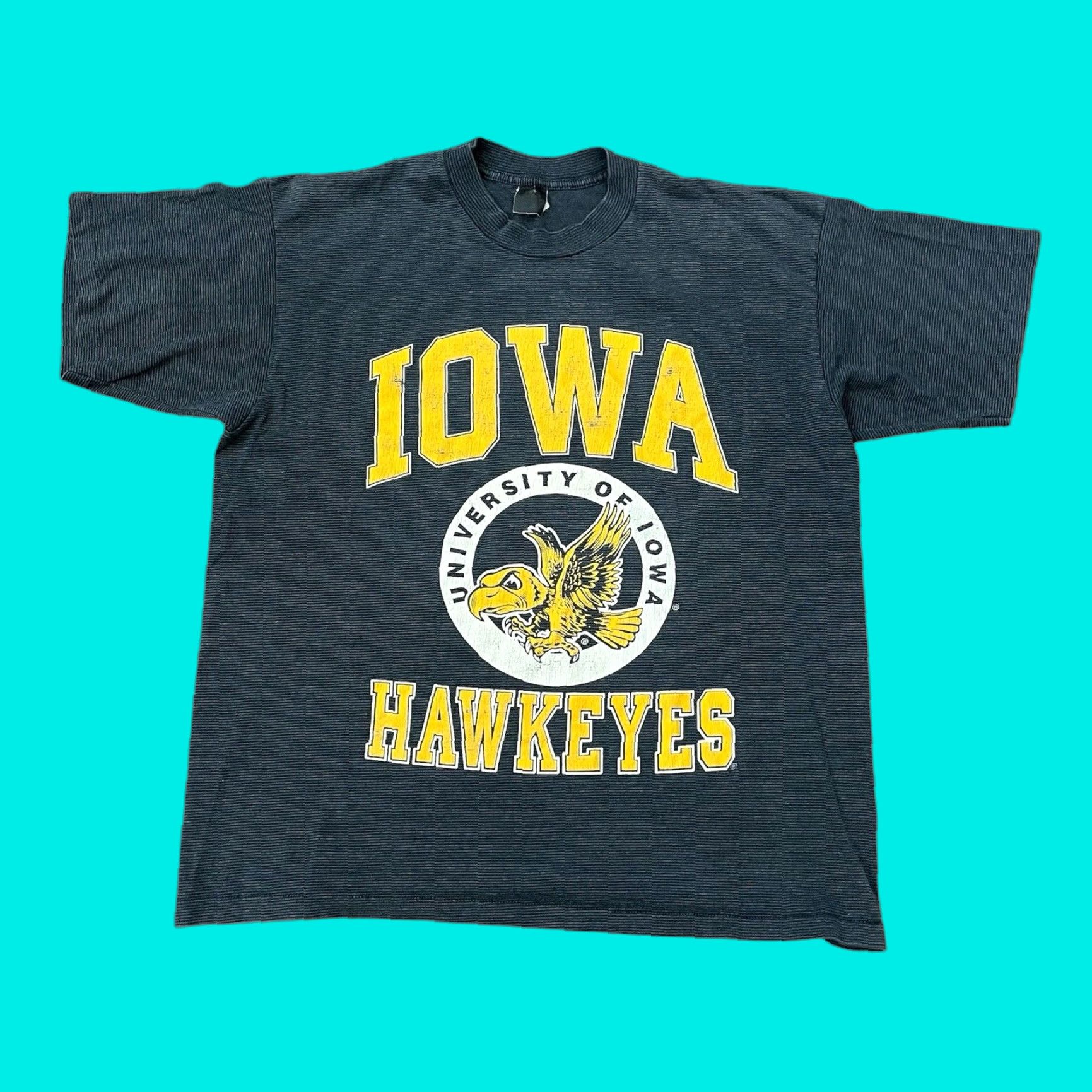 VINTAGE Iowa Hawkeyes NCAA Football Mens XL Short Sleeve T-Shirt Gray 90s University Sports