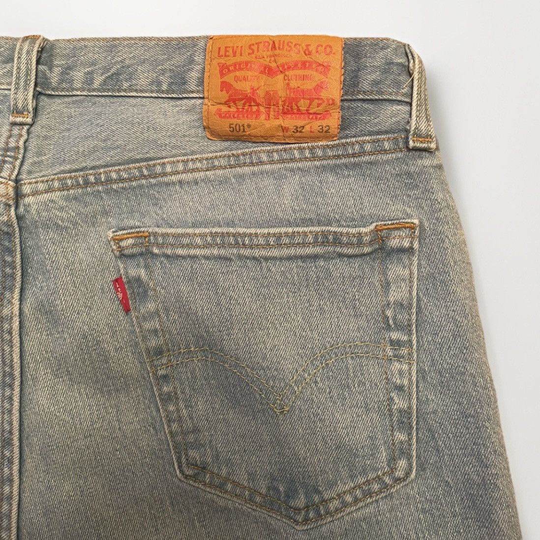 Levi's Light Blue 501 Denim 32x32 Size US 32 / EU 48 - 2 Thumbnail