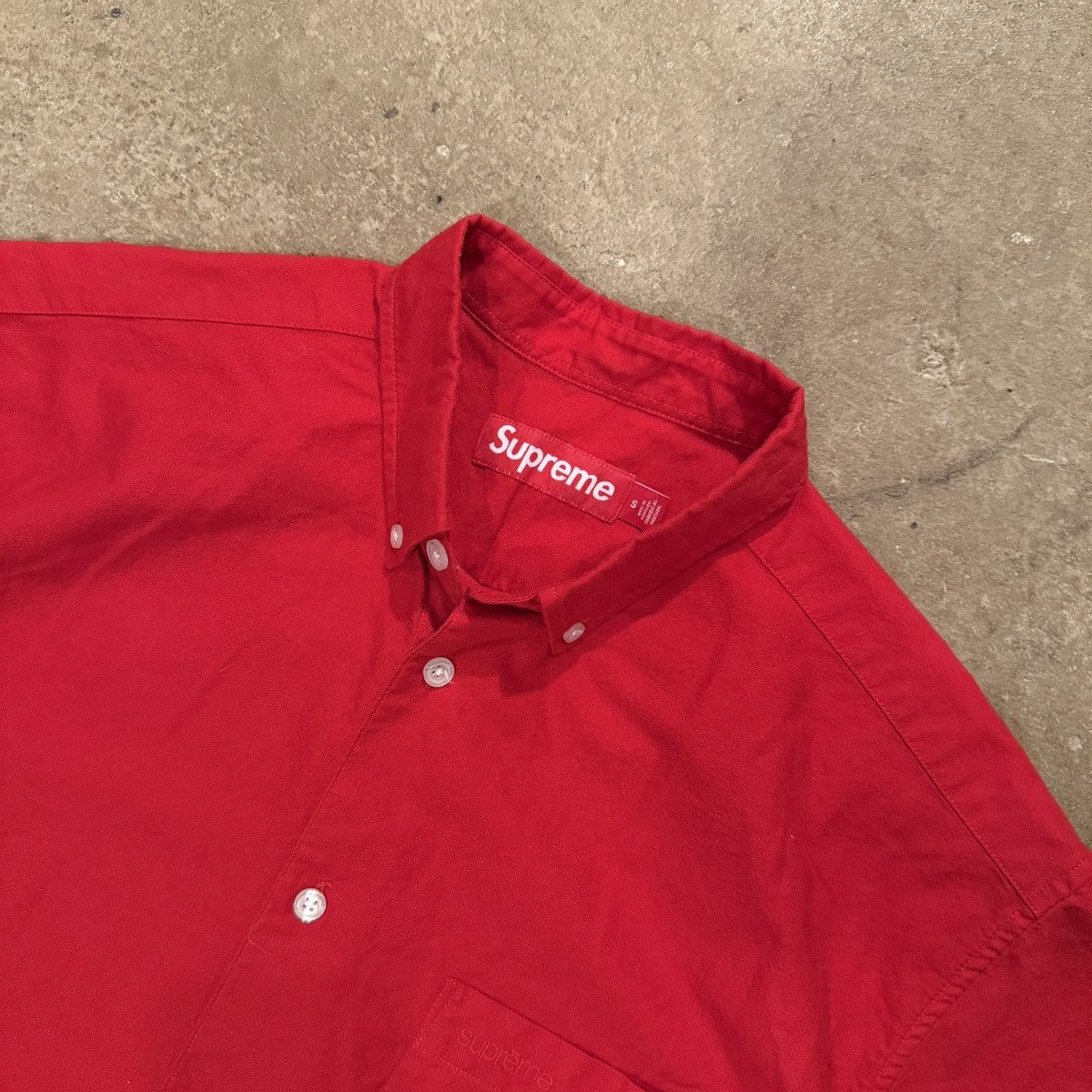 Supreme Supreme Small Box Logo SS Button Up Size US S / EU 44-46 / 1 - 2 Thumbnail