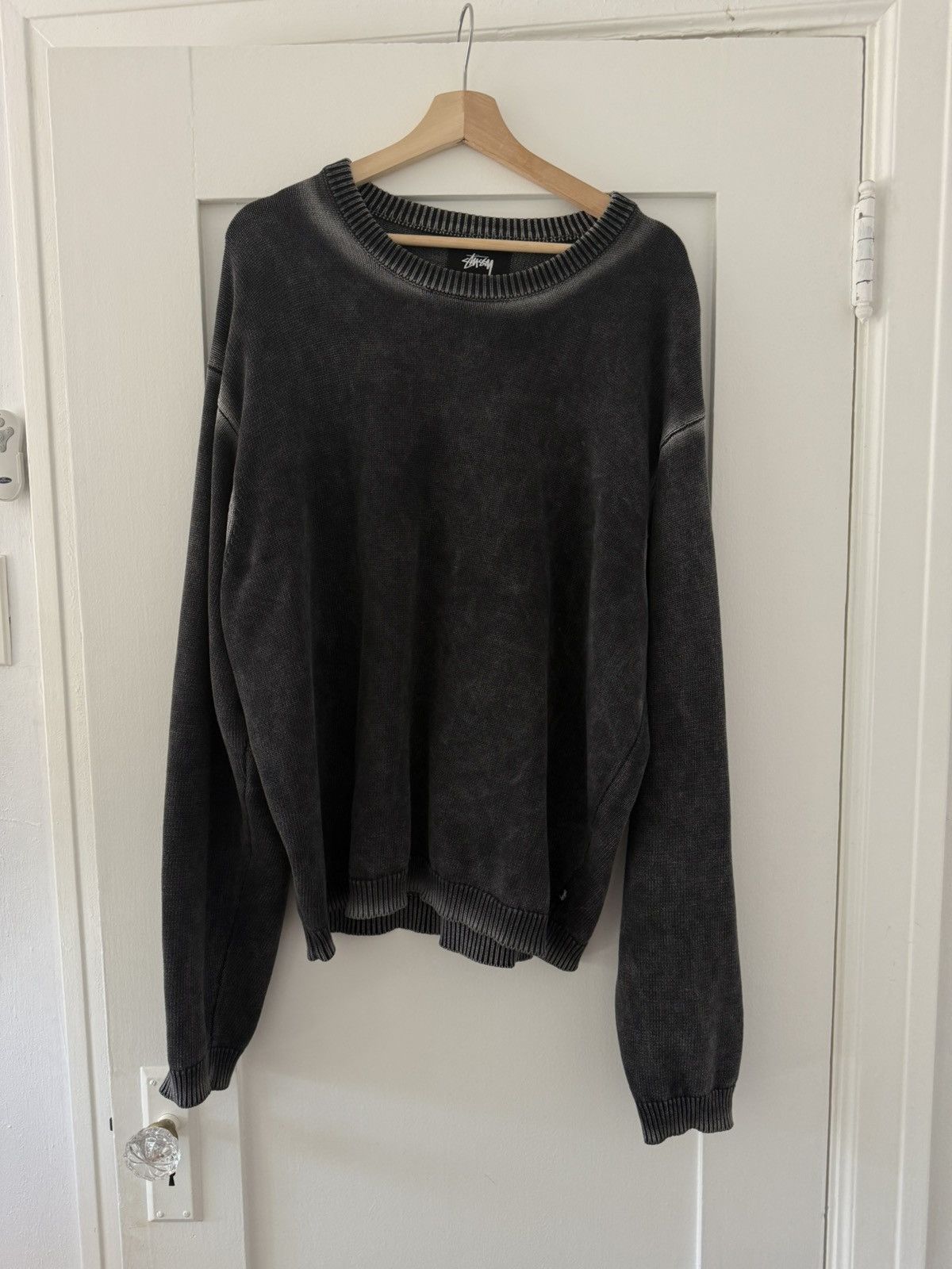 トップス Stussy Faded Cotton Knit Crew L A crewneck with character, Stüssy Faded Cotton Knit Crew