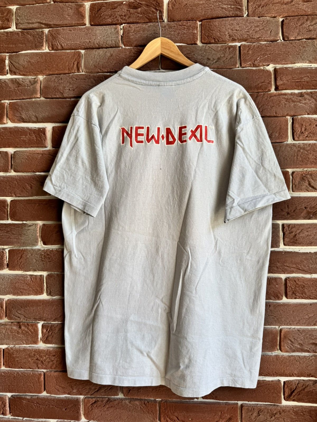 Vintage Vintage 90s Rare New Deal Skateboards Danny Sargent T shirt Size US XL / EU 56 / 4 - 2 Thumbnail