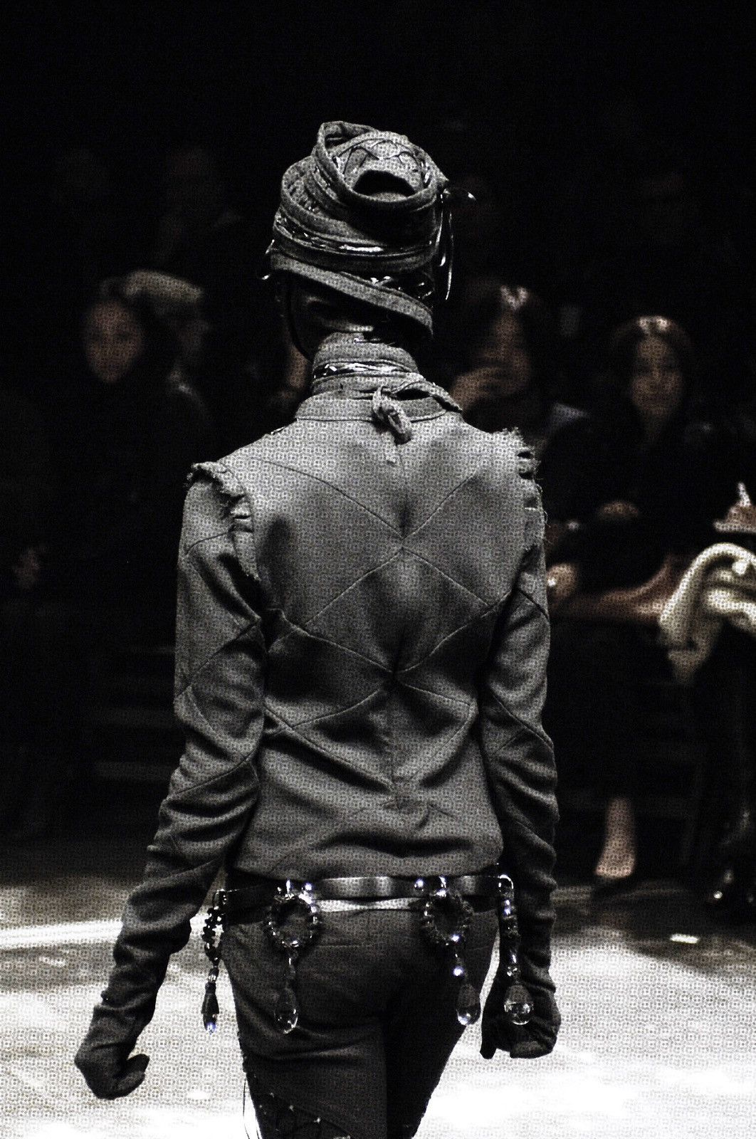 Undercover Undercover FW06 “Guruguru” Hanging Crystal Bondage Ring Belt Size ONE SIZE - 7 Thumbnail