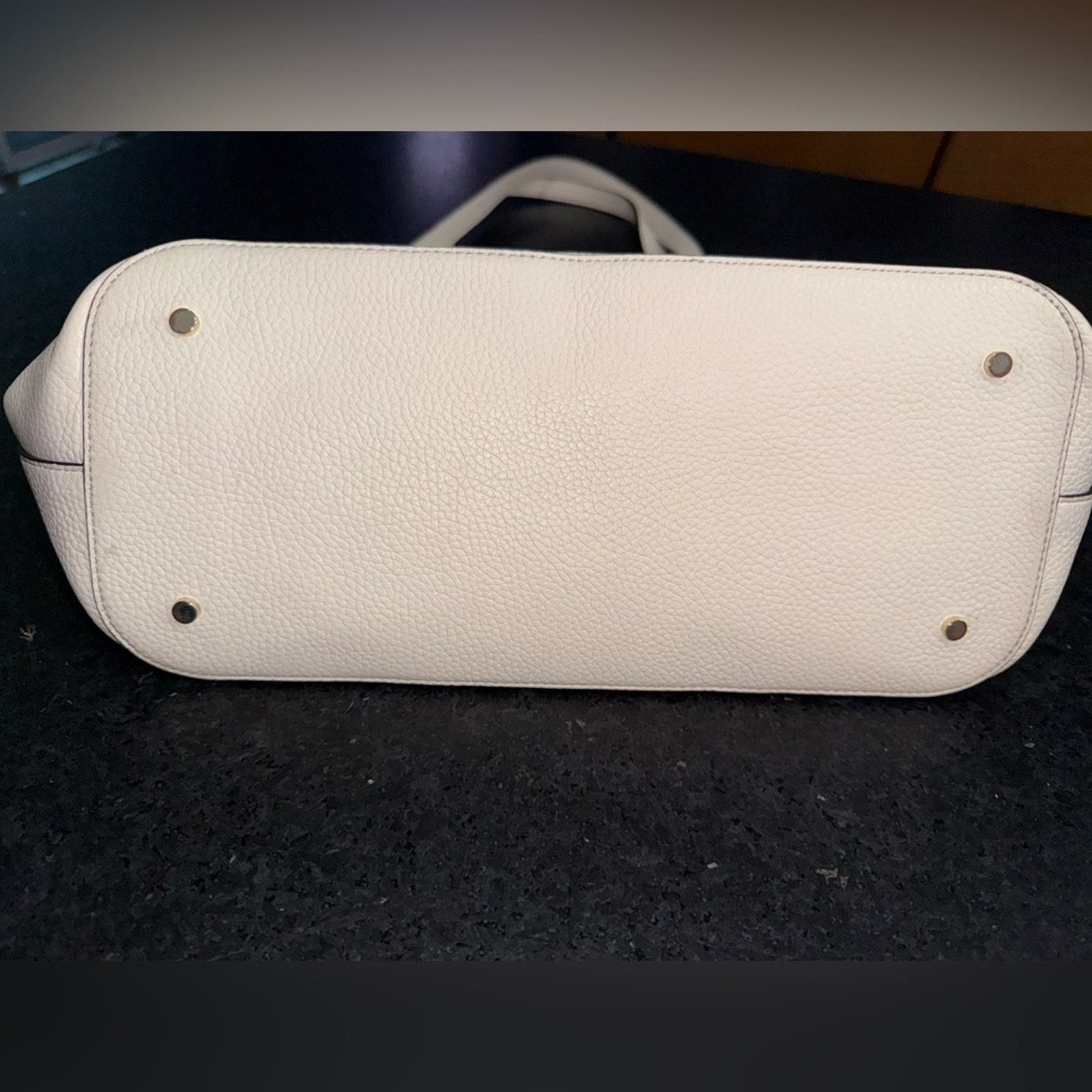 Kate Spade Kate Spade Hayes Ivory Pebbled Leather Double Handles Tote Size ONE SIZE - 7 Thumbnail