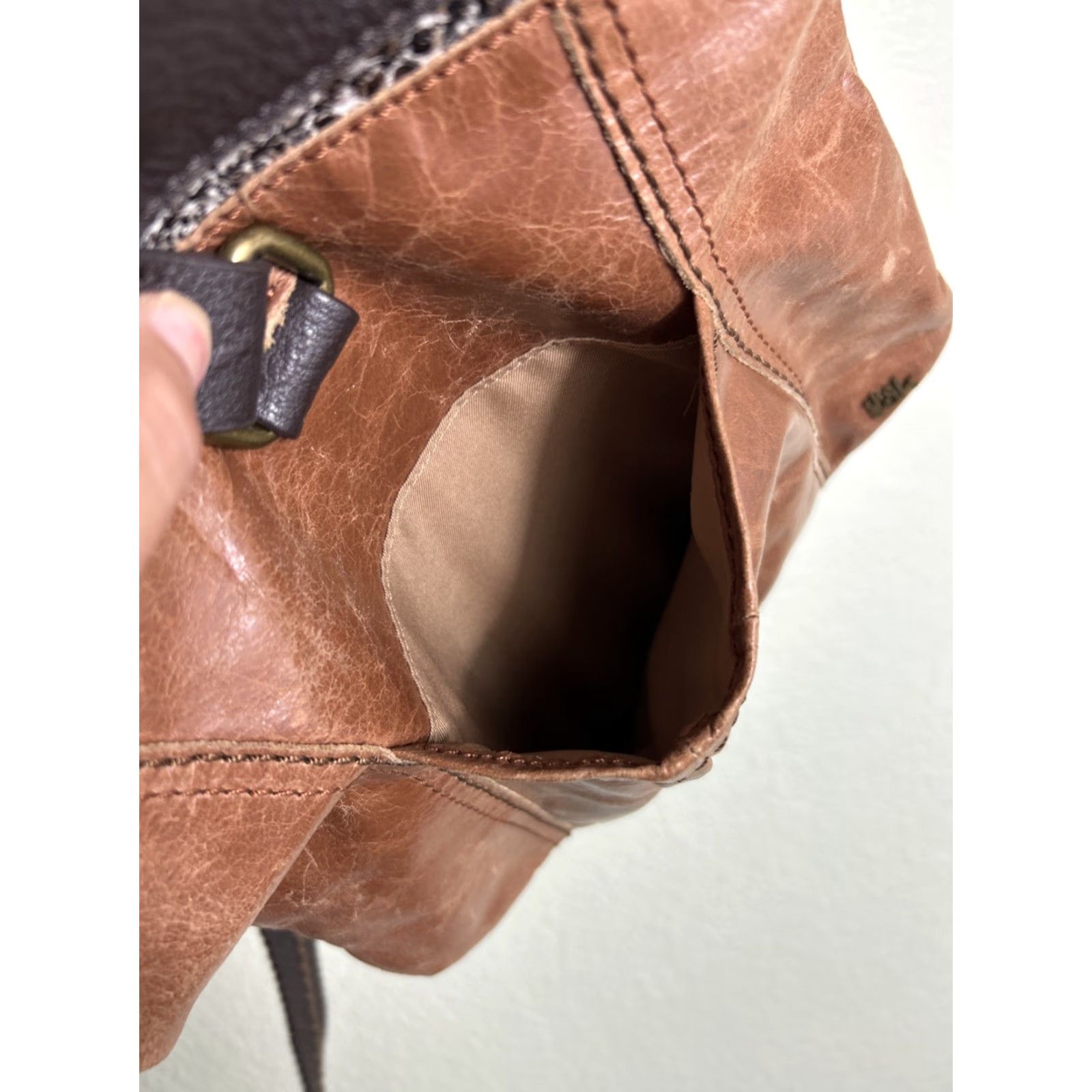 The Sak The Sak Light Brown Leather Purse Crossbody Boho 11x11x3" Ladies Browns Crossbody Bag Boho Leather Purse Women Size ONE SIZE - 7 Thumbnail