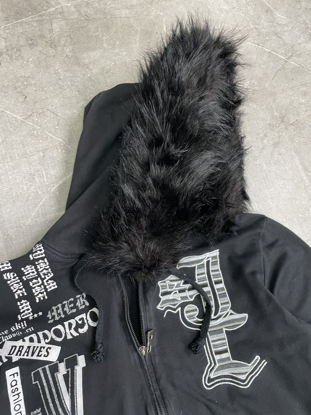 Japanese Brand Gothic japanese fur hoodie seditionaries style punk hoodie Size US M / EU 48-50 / 2 - 6 Thumbnail