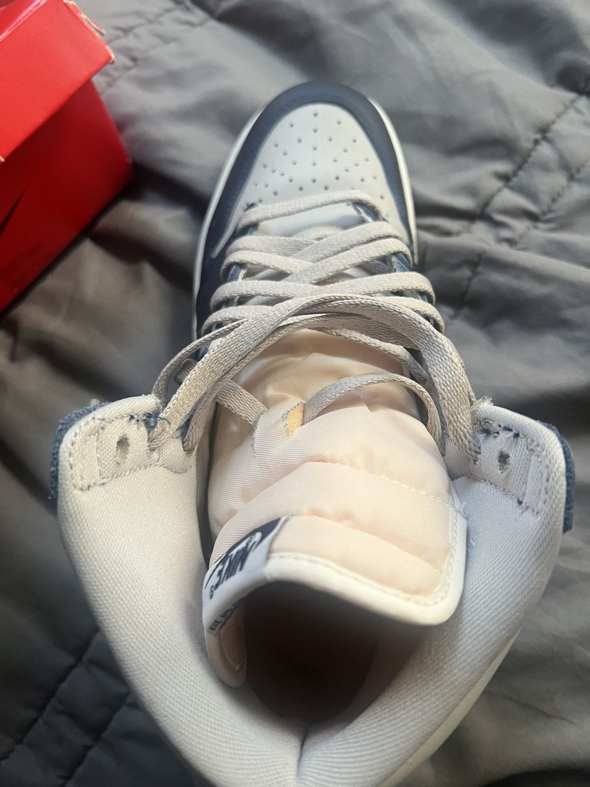 Jordan Brand Air Jordan 1 Retro High ‘85 OG ‘Georgetown Size US 10.5 / EU 43-44 - 11 Thumbnail