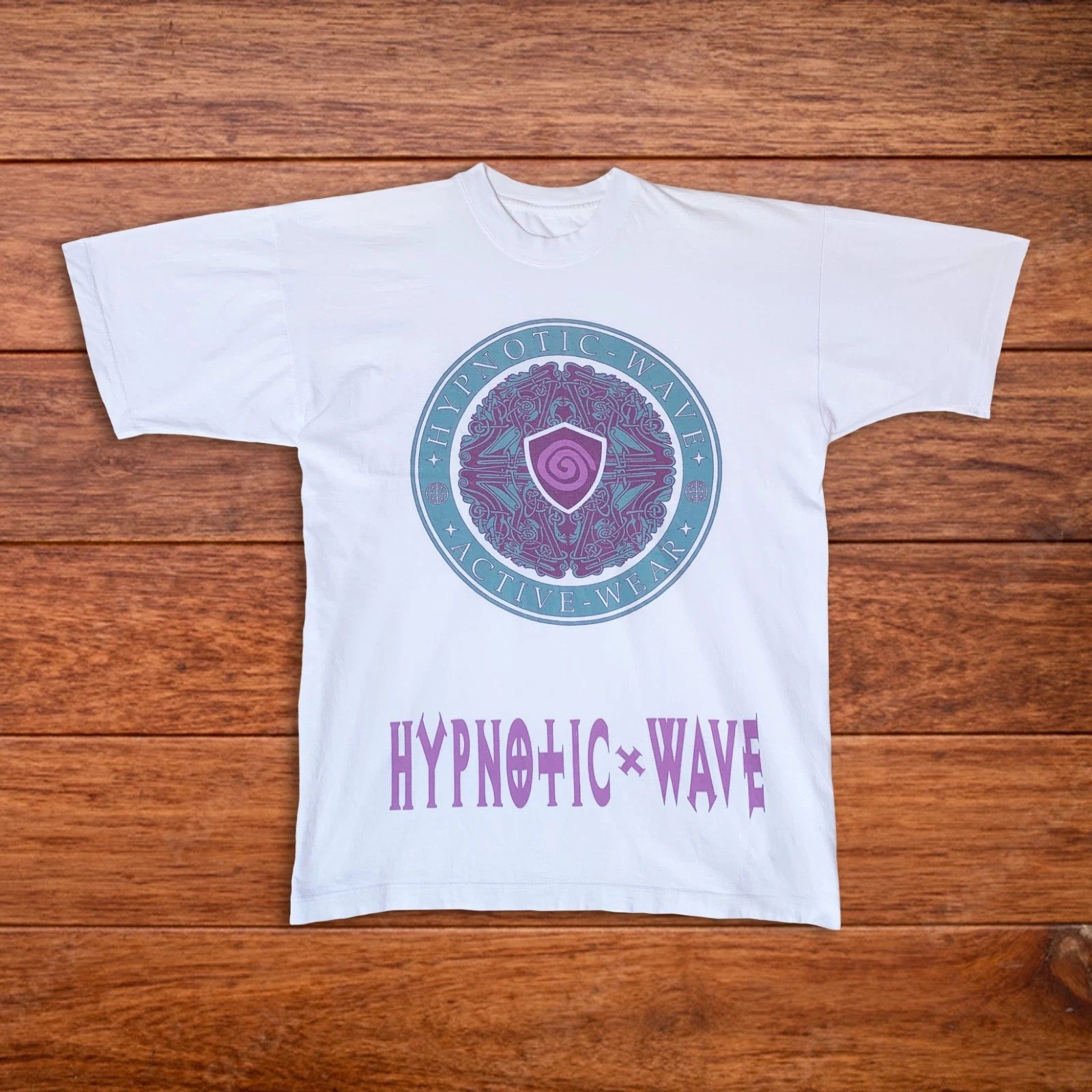 Vintage 90s HYPNOTIC WAVE T shirt Tee Tribal Soft Cotton Celtic Size US L / EU 52-54 / 3 - 1 Thumbnail