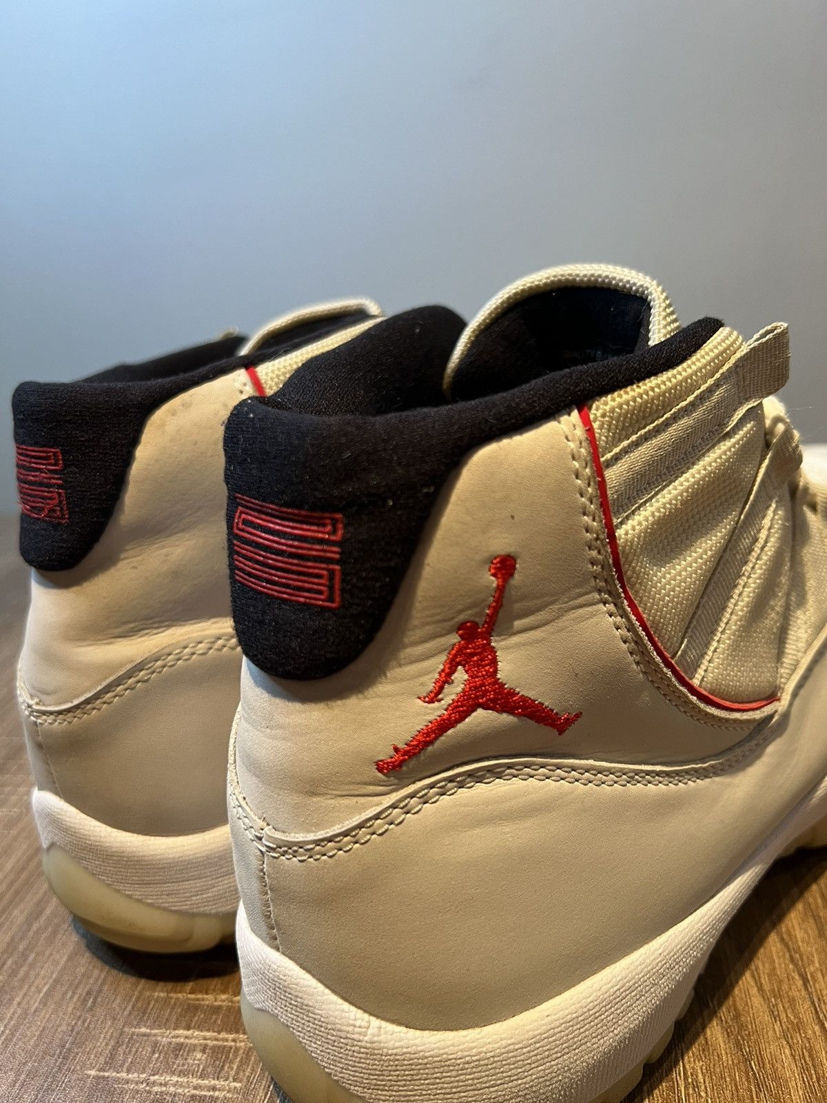 Jordan Brand NIKE SIZE 10.5 Air Jordan 11 Retro Platinum Tint Shoes Size US 10.5 / EU 43-44 - 7 Thumbnail