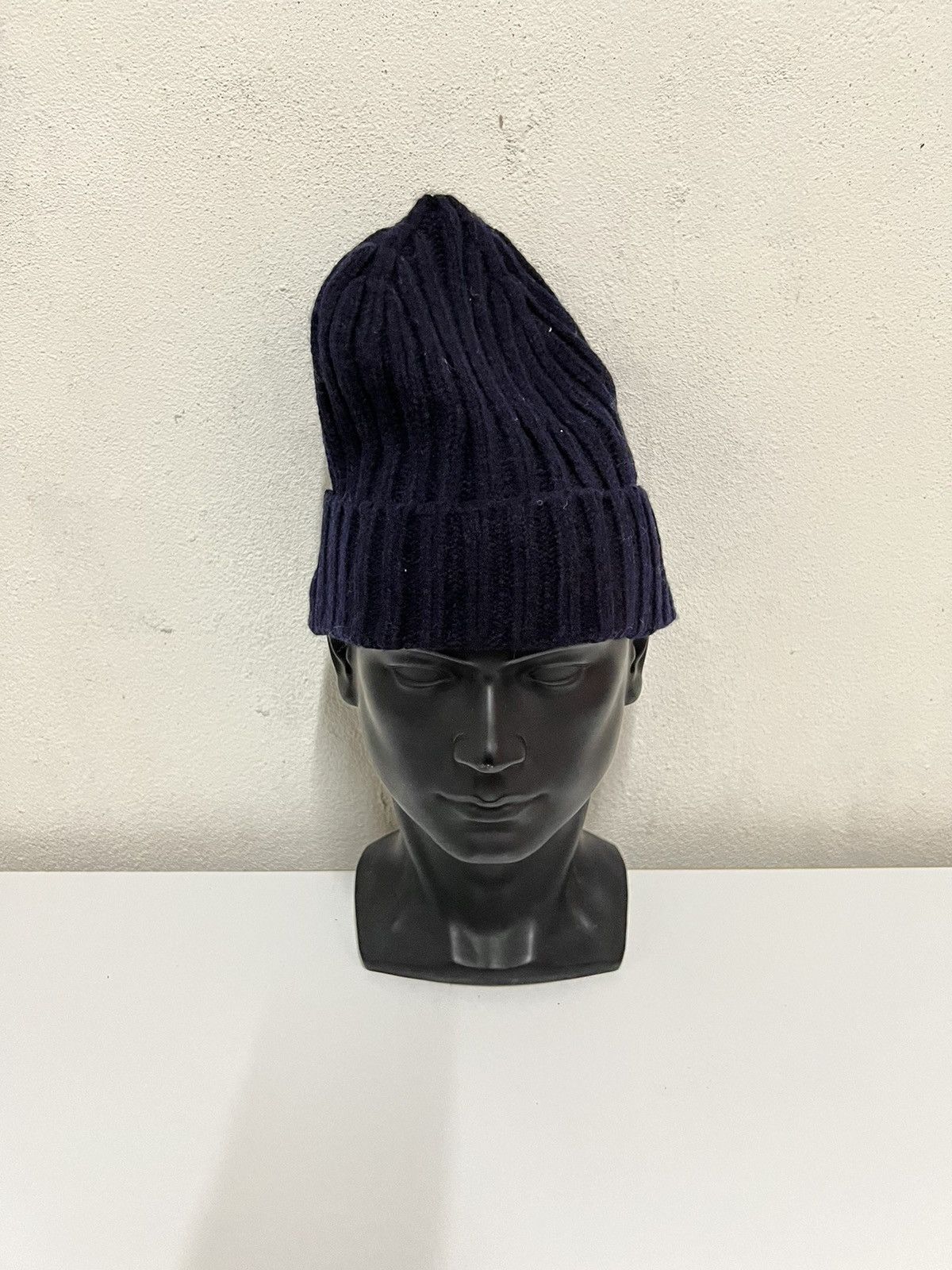 Japanese Brand Japanese brand Uniqlo Crochet Beanie Hats Size ONE SIZE - 2 Thumbnail