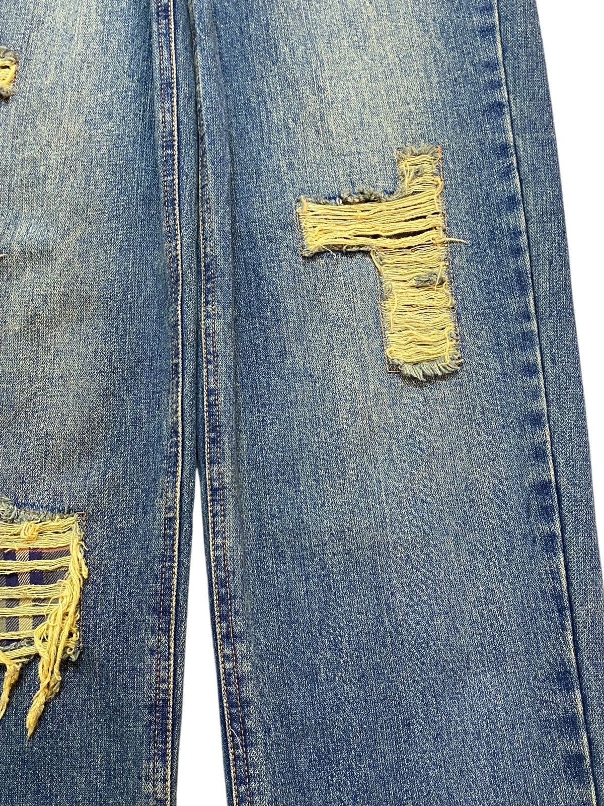 Japanese Brand Vintage Japanese Brands Mud Wash Distressed Denim Jeans Size US 31 - 10 Thumbnail
