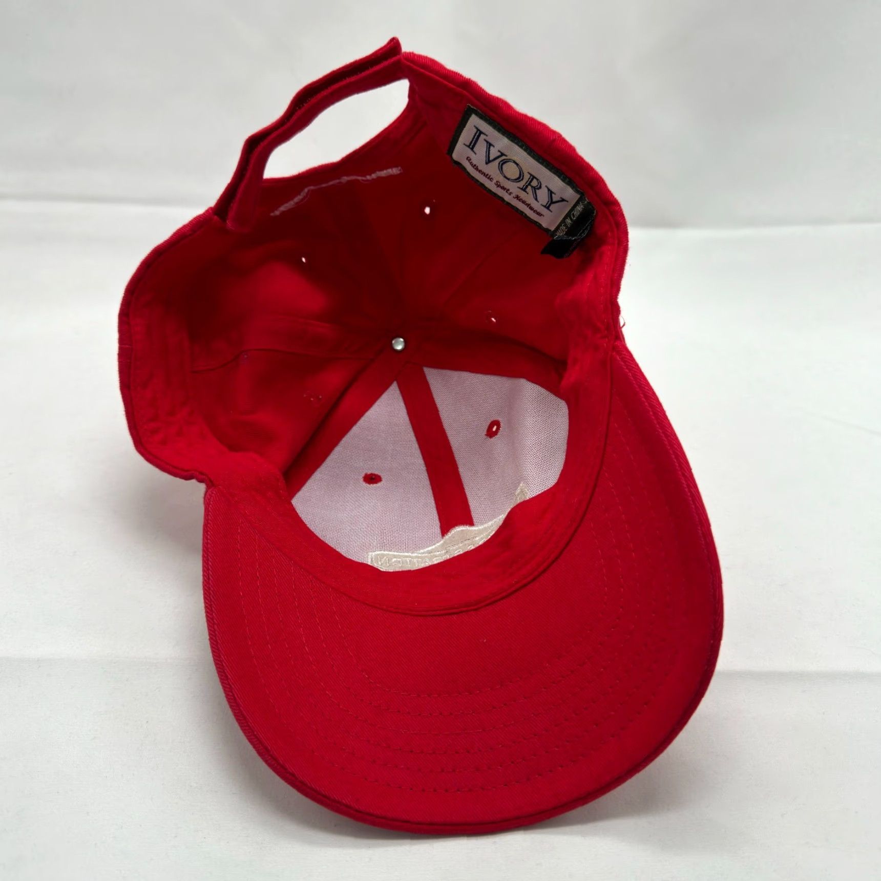 Vintage VINTAGE Briggs & Stratton Hat Baseball Cap Snapback Red Work Mechanic Utility Mens One Size Red Baseball Cap Size ONE SIZE - 4 Thumbnail