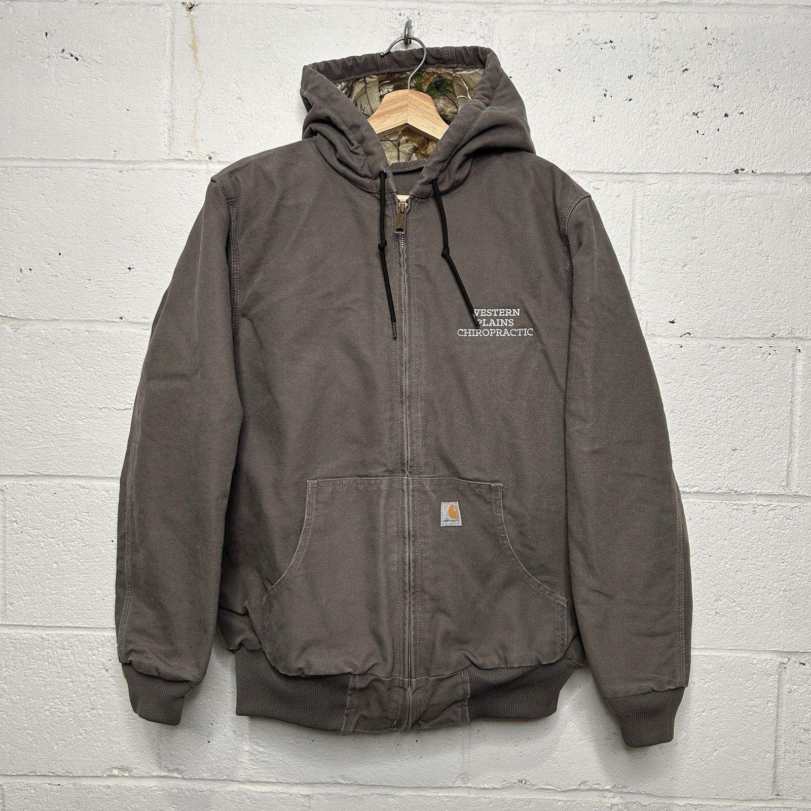 Carhartt Carhartt Realtree Camo Hooded Active Jacket “Taupe Grey” Size M / US 6-8 / IT 42-44 - 1 Thumbnail