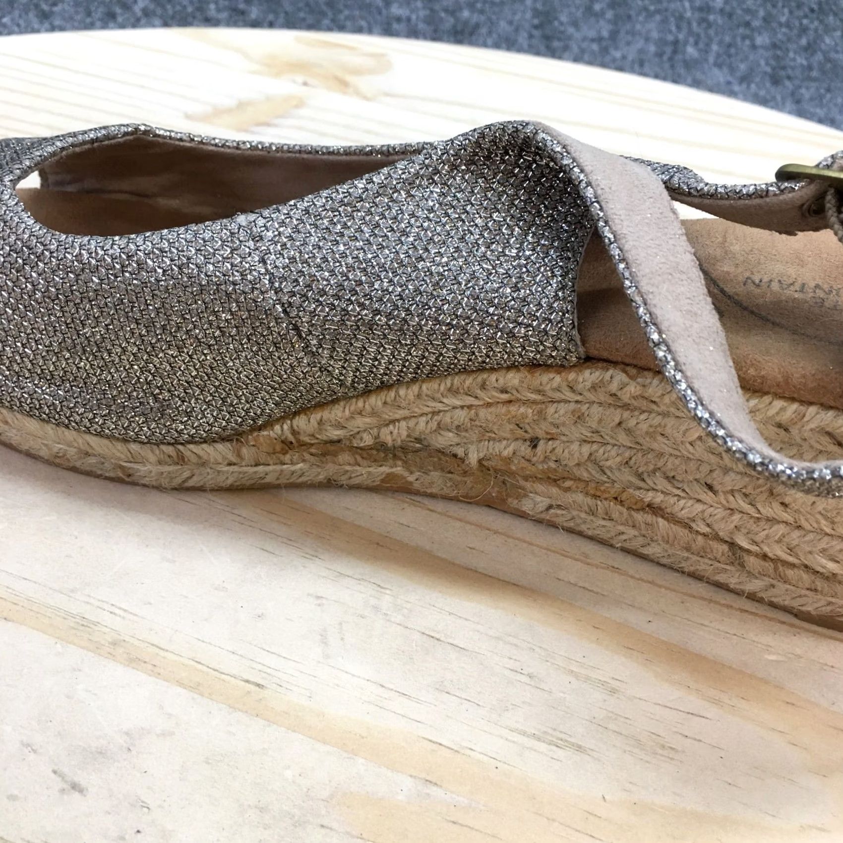 Vintage White Mountain Sandals Womens 11 M Schmoozy Espadrille Wedge Slingback Gold Size US 11 / IT 41 - 6 Thumbnail