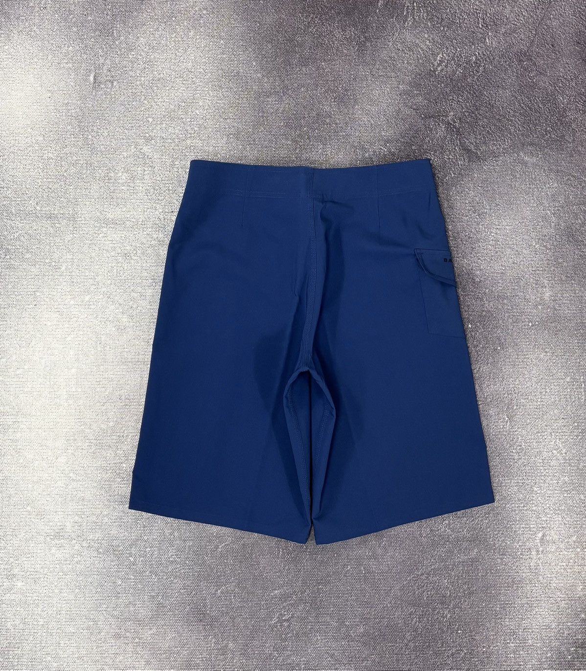 Oakley Oakley Kana 21 Boardshort NWT Men’s Dark Blue Swim Shorts Size US 30 / EU 46 - 17 Thumbnail