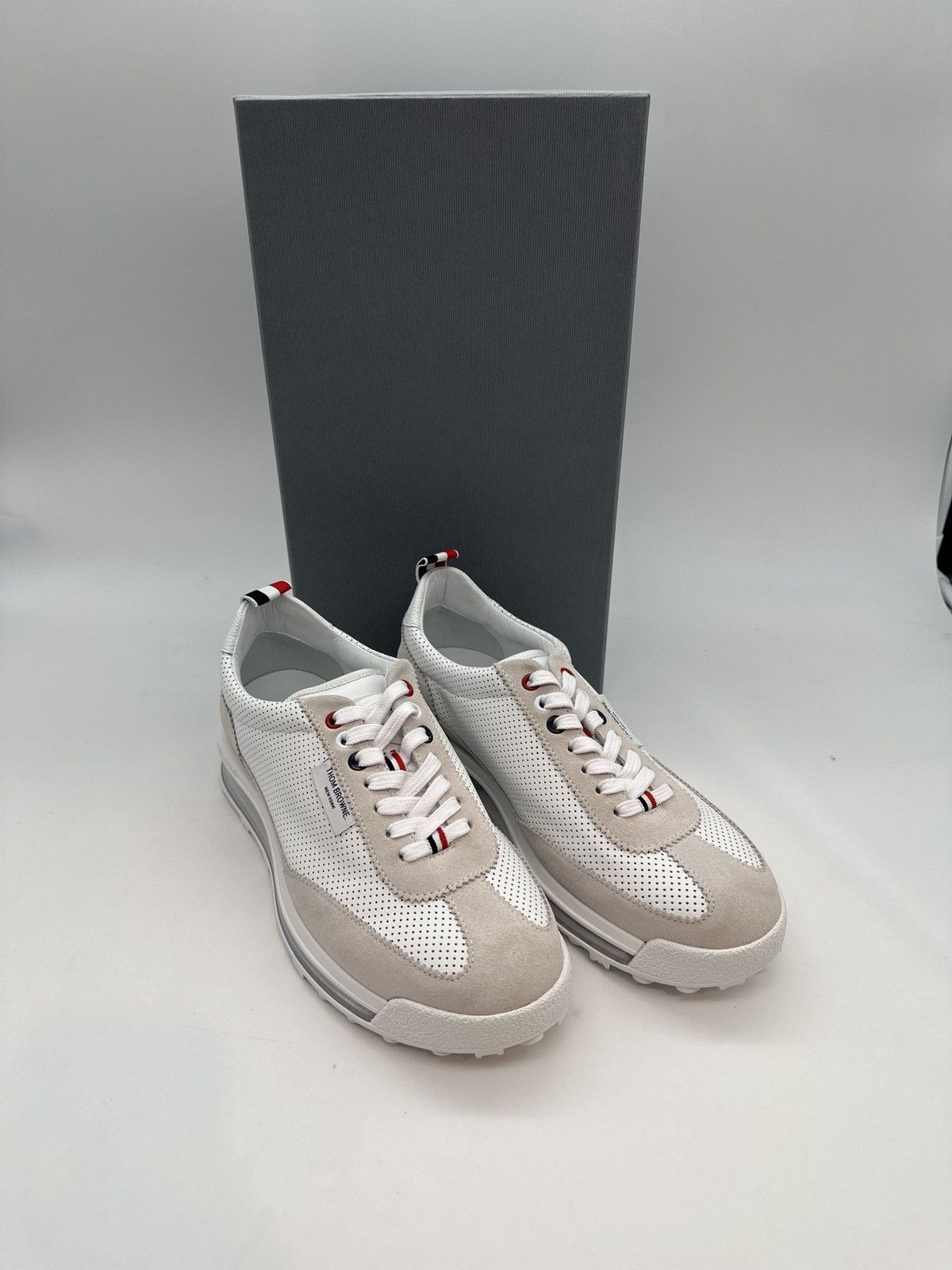 Tech Run White Sneakers Sz.40.5