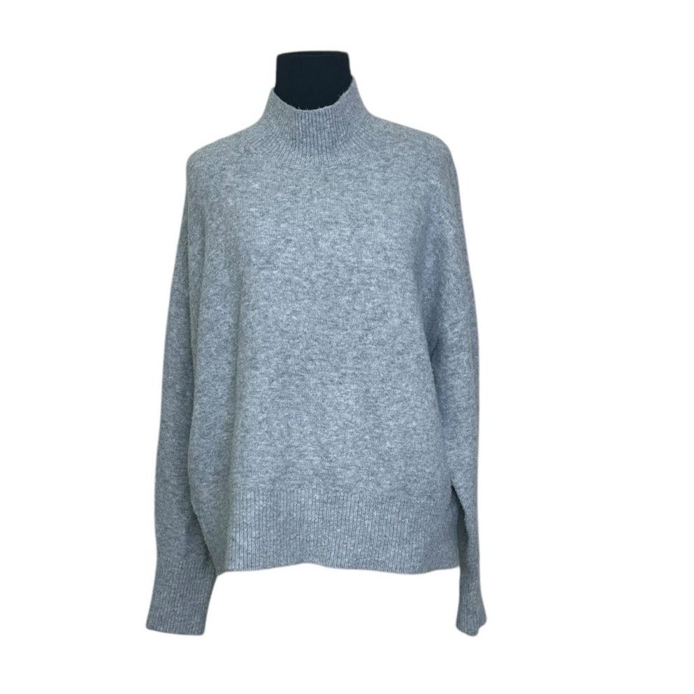 H&M H&M gray high neck long sleeves soft sweater size Medium Size M / US 6-8 / IT 42-44 - 1 Thumbnail