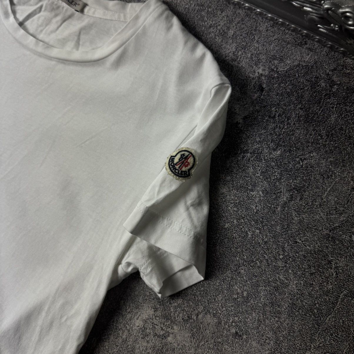 Moncler Moncler T-Shirt Size XS / US 0-2 / IT 36-38 - 4 Thumbnail
