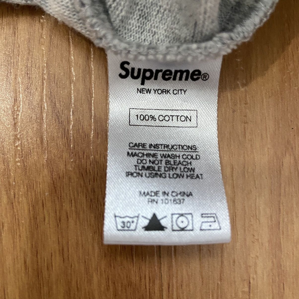 Supreme Supreme Warped Logo Purple Hoodie Shirt Men’s Medium Size US M / EU 48-50 / 2 - 10 Thumbnail