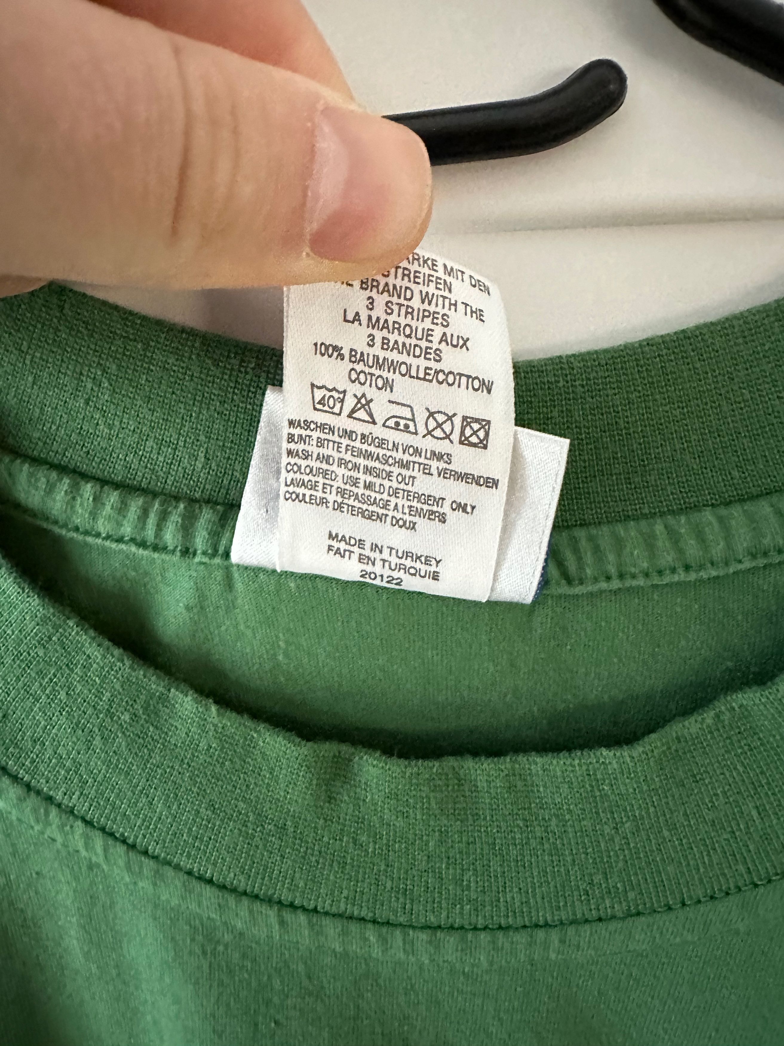 Vintage 90's ADIDAS vintage big logo t shirt green Size US XL / EU 56 / 4 - 5 Thumbnail