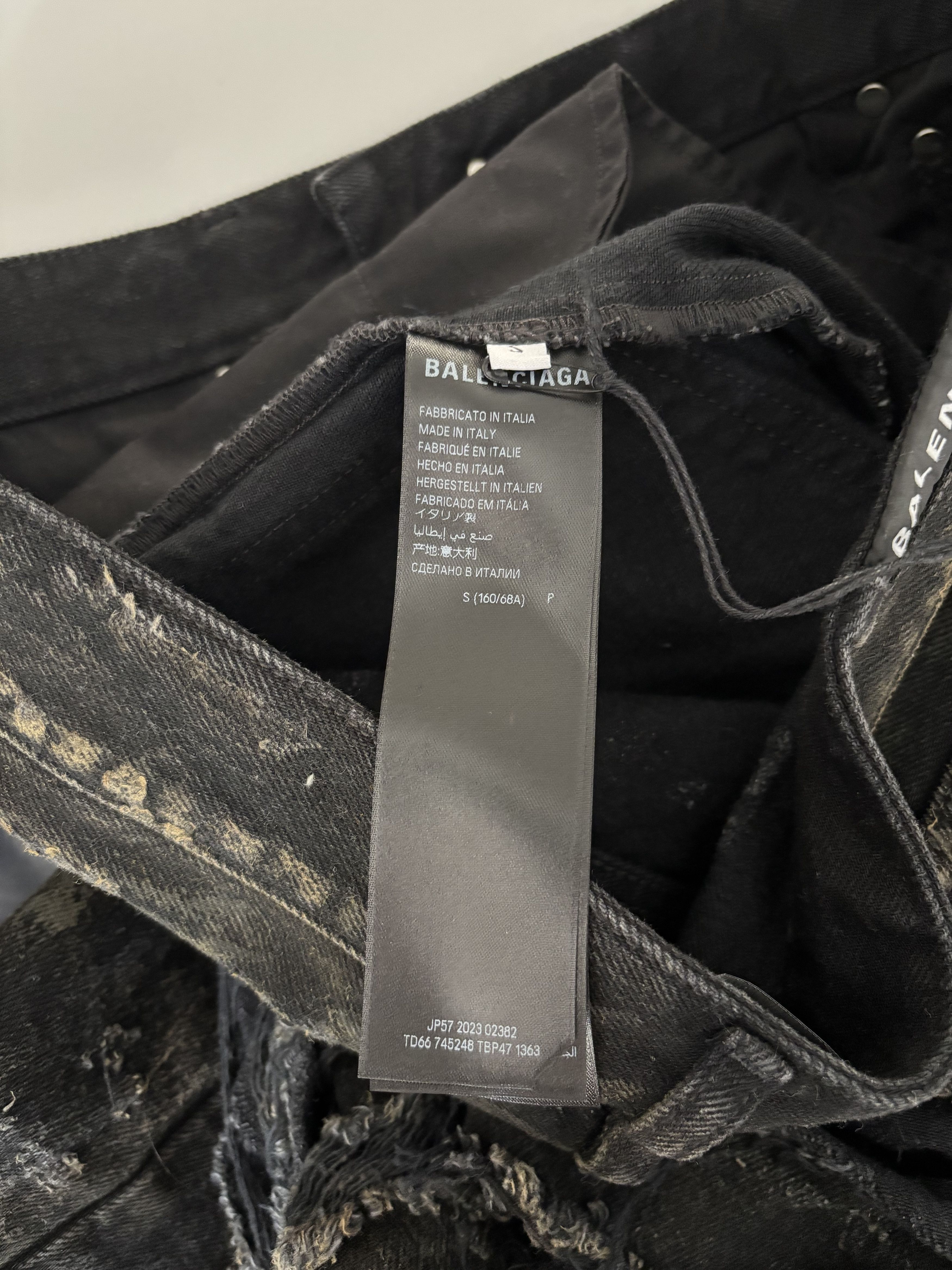 Balenciaga Destroyed Denim Balenciaga Small Oversized Mud show Size US 34 / EU 50 - 6 Thumbnail