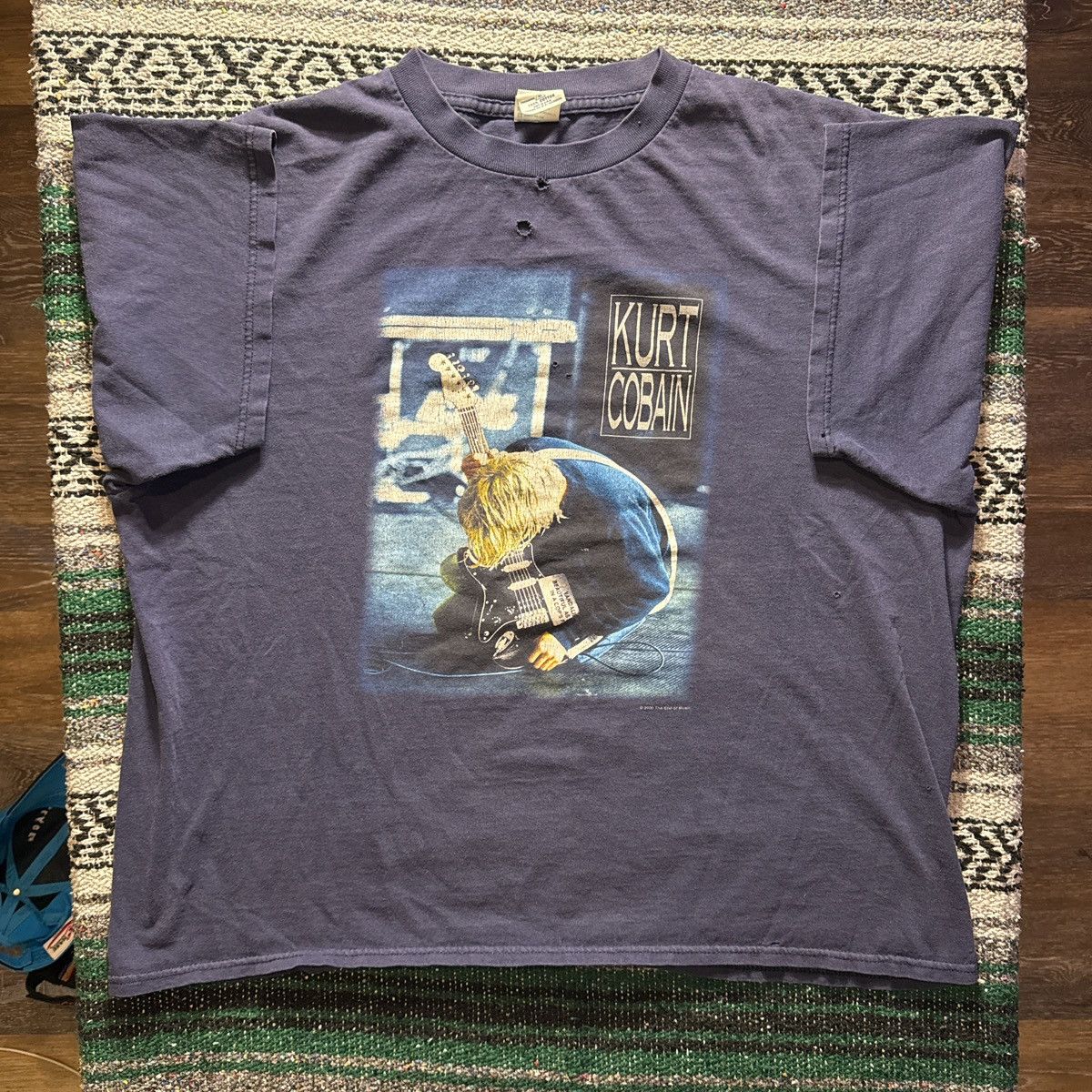 Delta Vintage Year 2000 Kurt Cobain End Of Music Tshirt Size US XL / EU 56 / 4 - 1 Thumbnail