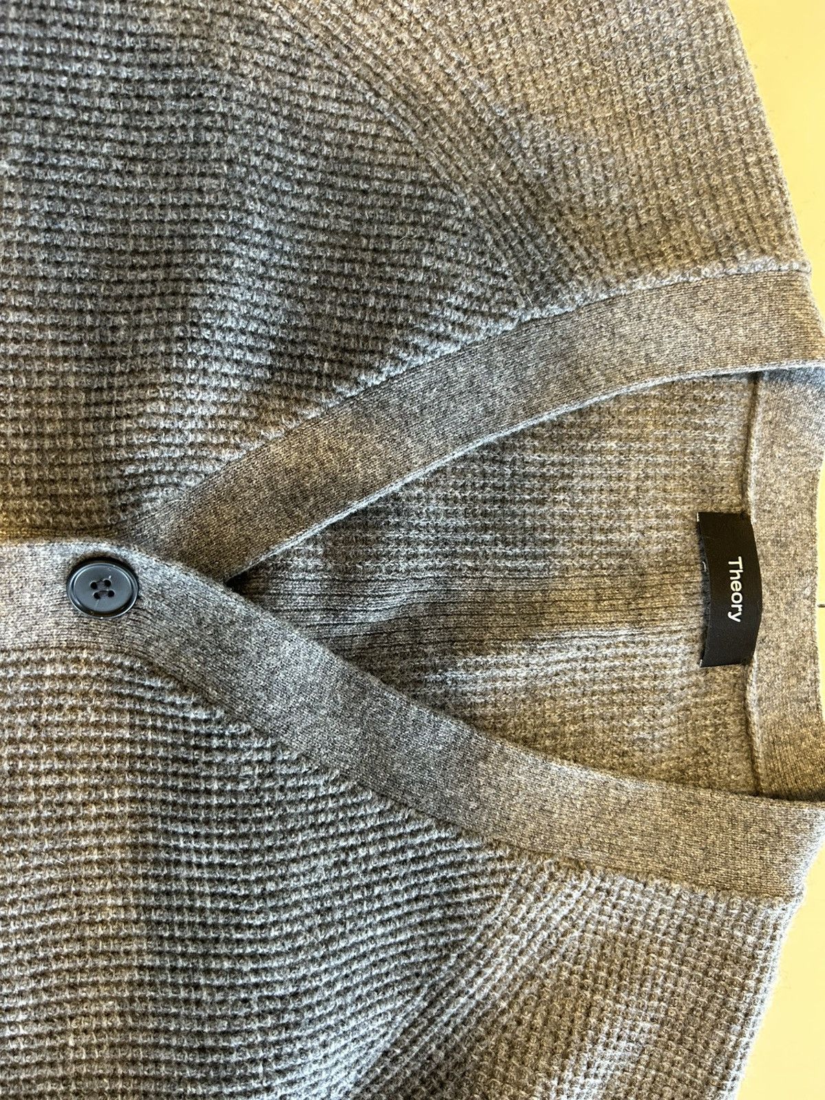 Theory Grey wool/ cashmere waffle cardigan Size US M / EU 48-50 / 2 - 2 Thumbnail