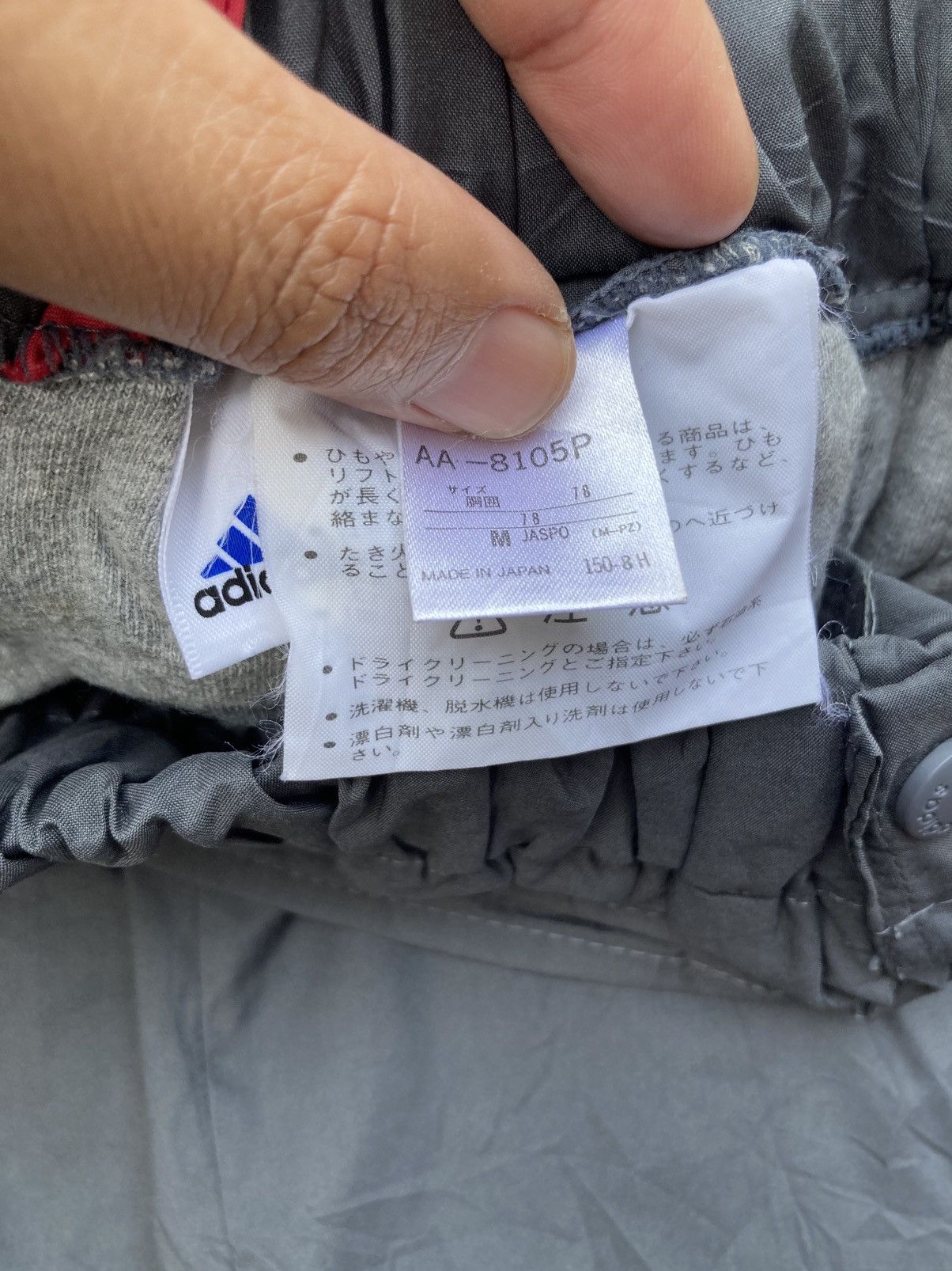 Vintage Vintage OG Adidas Snap Button Unisex Baggy Wide Track Pants Size US 32 / EU 48 - 9 Thumbnail