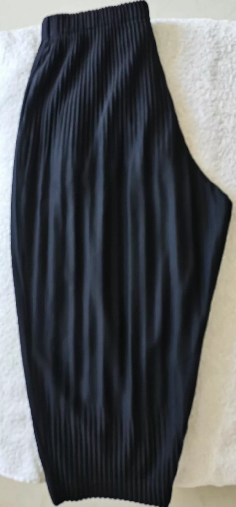 Other Issey Miyake/三宅一生 size:2 Black pleated pants Size US 28 / EU 44 - 3 Thumbnail