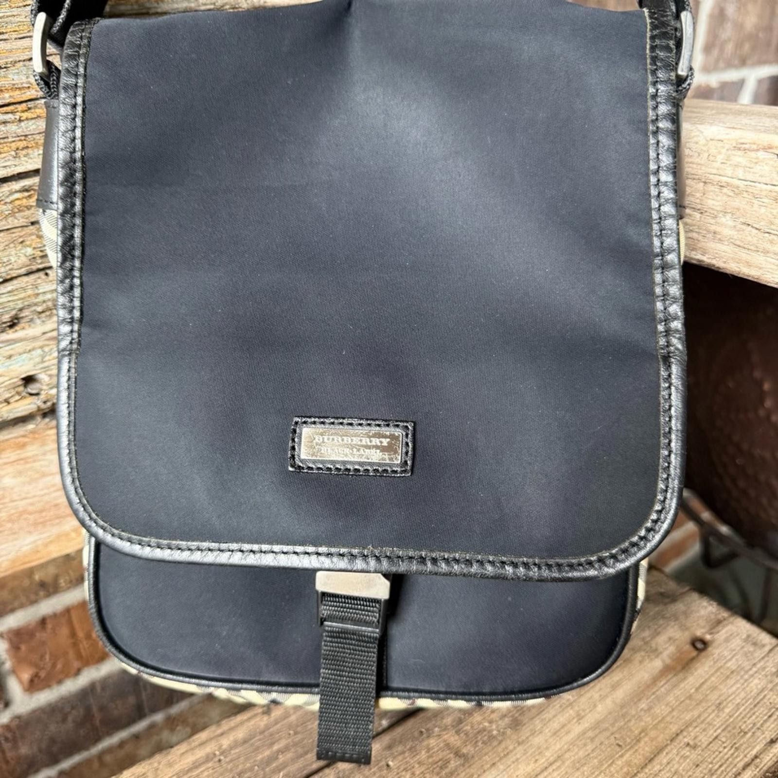Burberry Burberry Nova Check Black Label Messenger Bag Size ONE SIZE - 9 Thumbnail