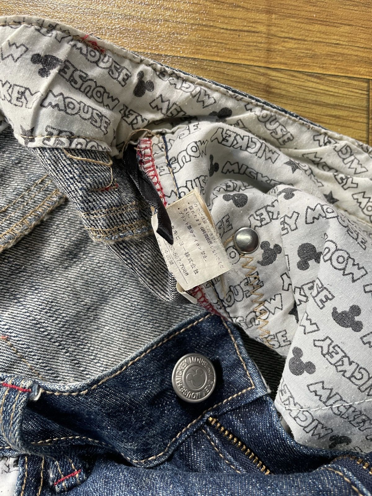 Disney × Mickey Mouse × Vintage Vintage Disney Mickey And Minie Mouse Size US 33 - 13 Thumbnail