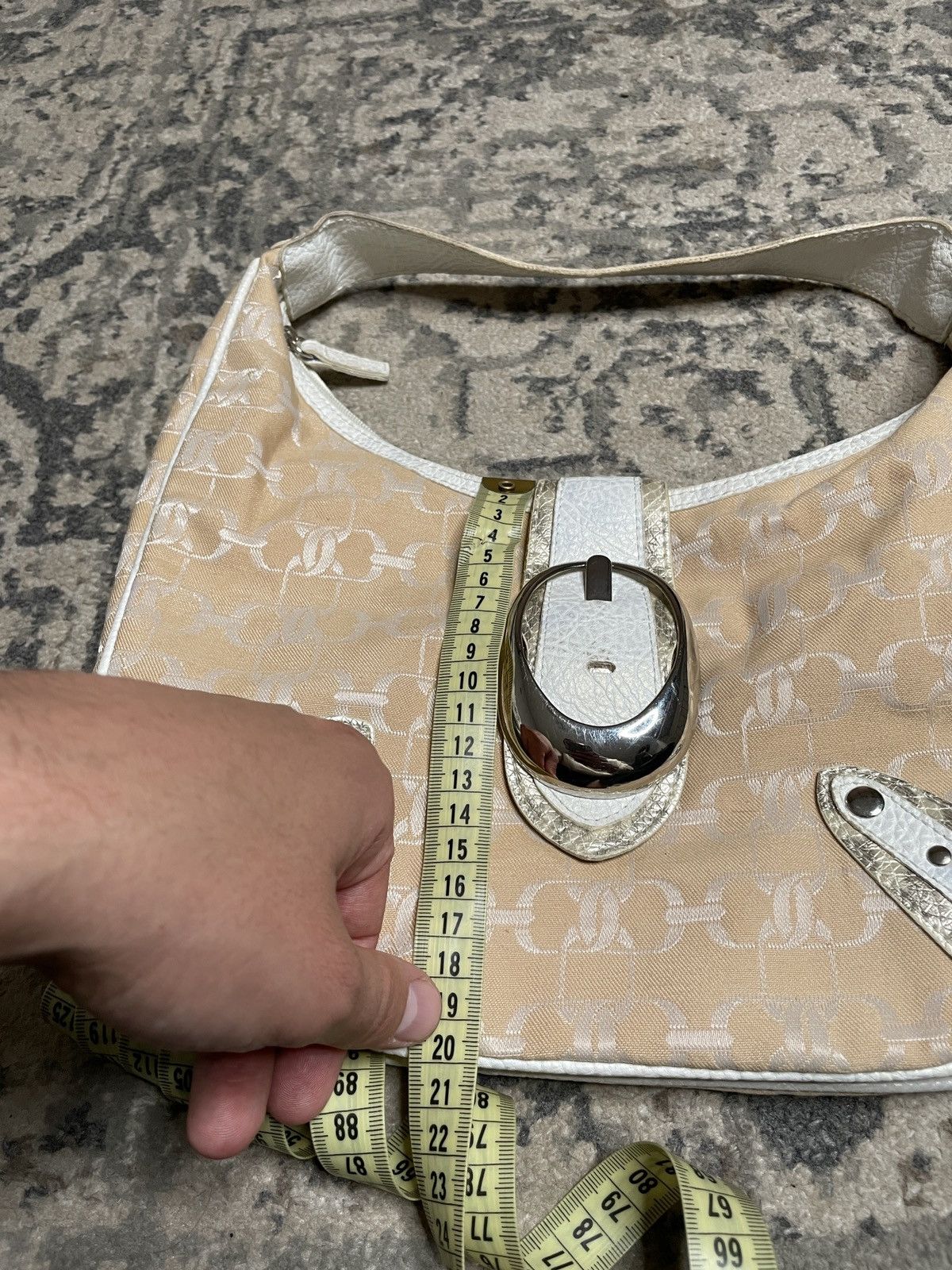 Vintage Vintage Beige Cream Figured Shoulder Bag Size ONE SIZE - 9 Thumbnail