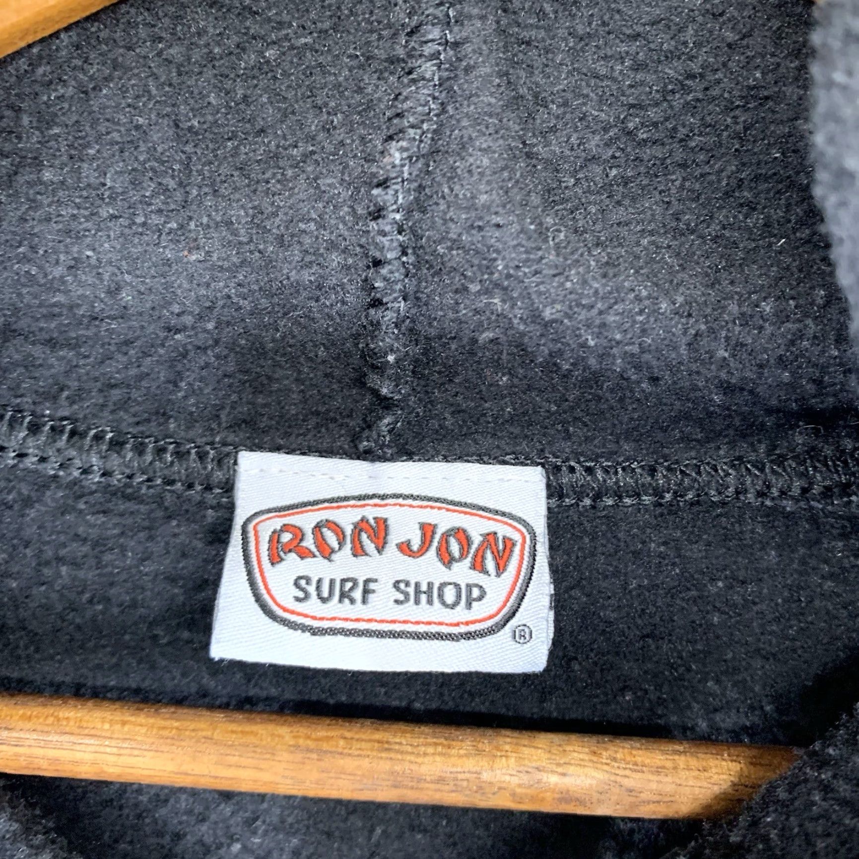 Ron Jon Surf Shop VINTAGE Ron Jon Surf Shop Hoodie Adult Small Black Full Zip Ocean City Maryland Size US S / EU 44-46 / 1 - 4 Thumbnail