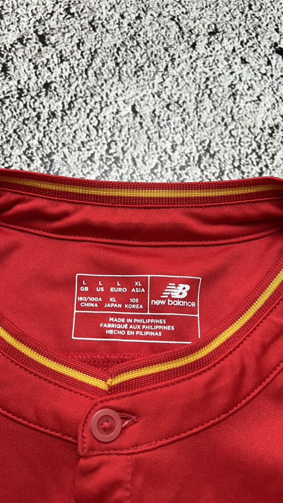 New Balance 2016-2017 FC Liverpool London new balance jersey Size US L / EU 52-54 / 3 - 7 Thumbnail