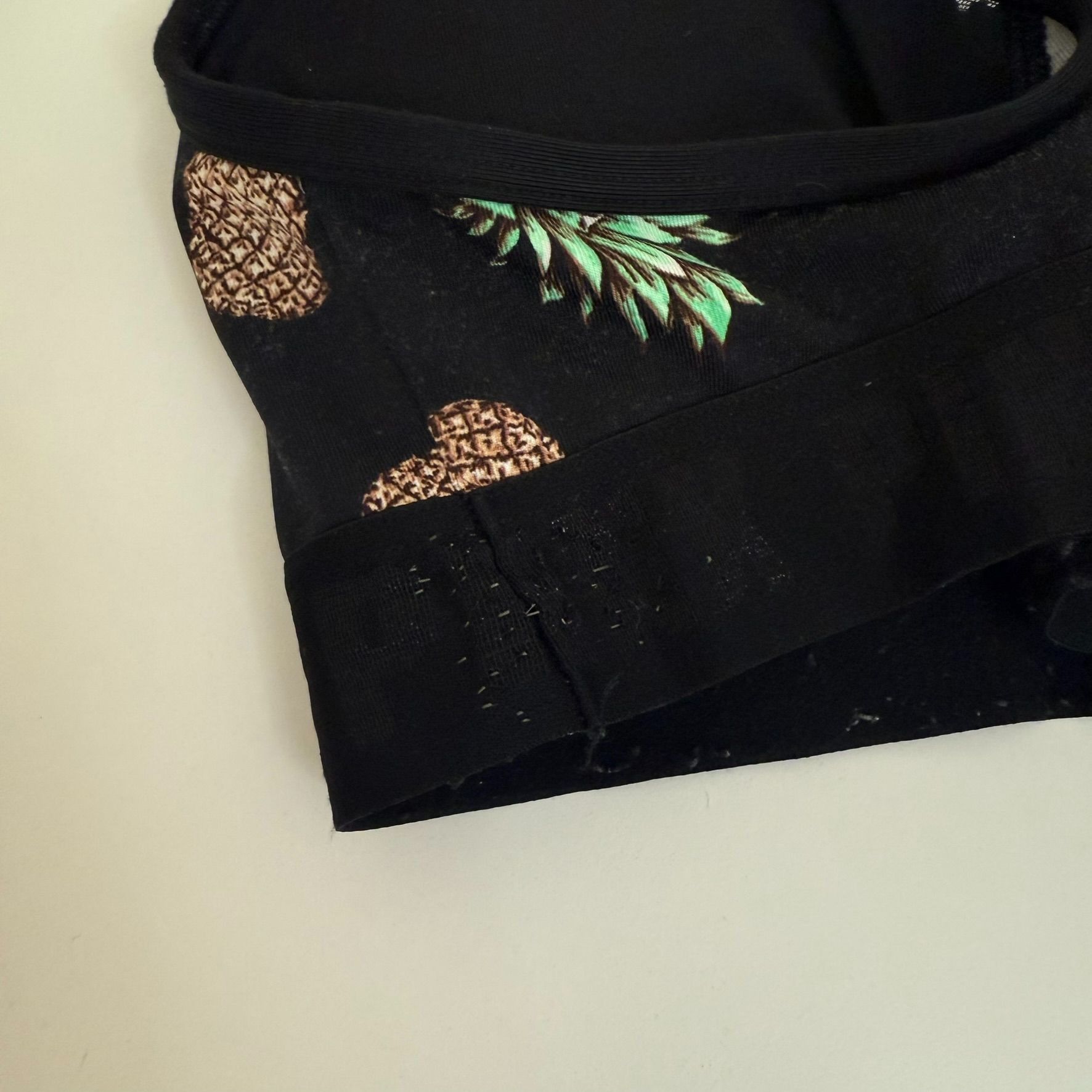Pink PINK Victorias Secret Pineapple Sports Bra Small Black Light Size ONE SIZE - 3 Thumbnail