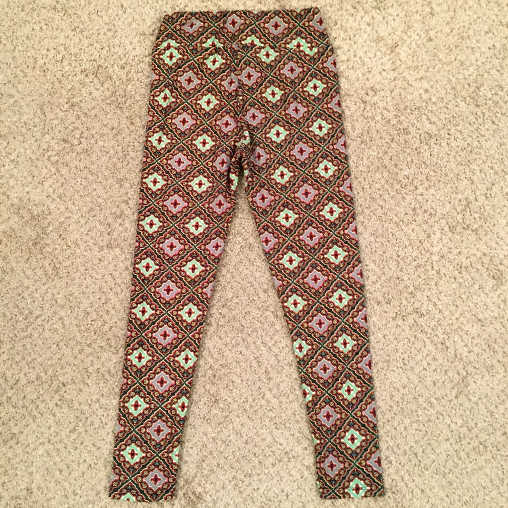 Vintage LuLaRoe Leggings OS One Size Red-Green Geometric Elastic Waist Jogger Womens Infrared? Size 42" / US 20 - 6 Thumbnail