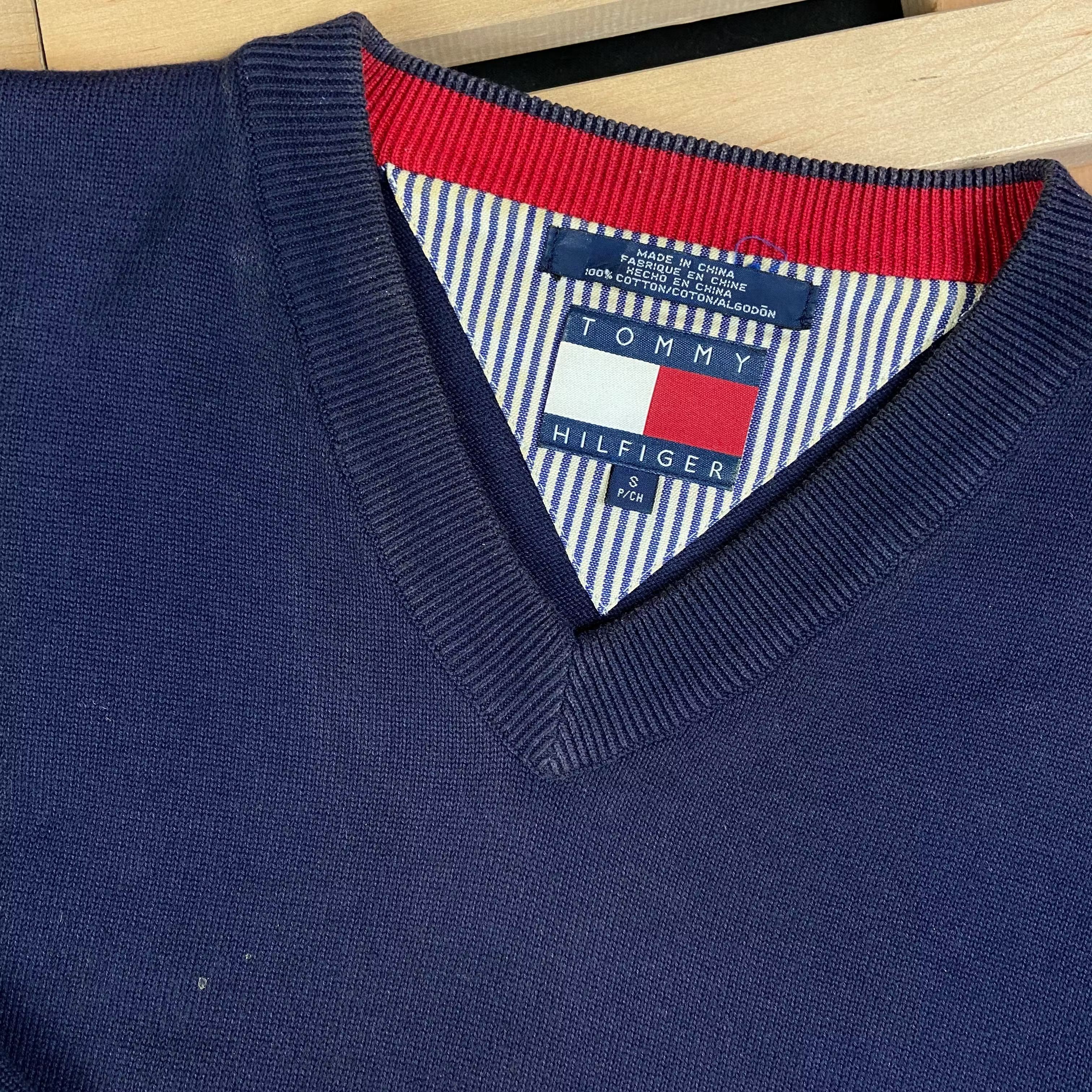 Tommy Hilfiger × Vintage Mens Sweatshirt Tommy Hilfiger Vintage V Neck Size S Size US S / EU 44-46 / 1 - 5 Thumbnail