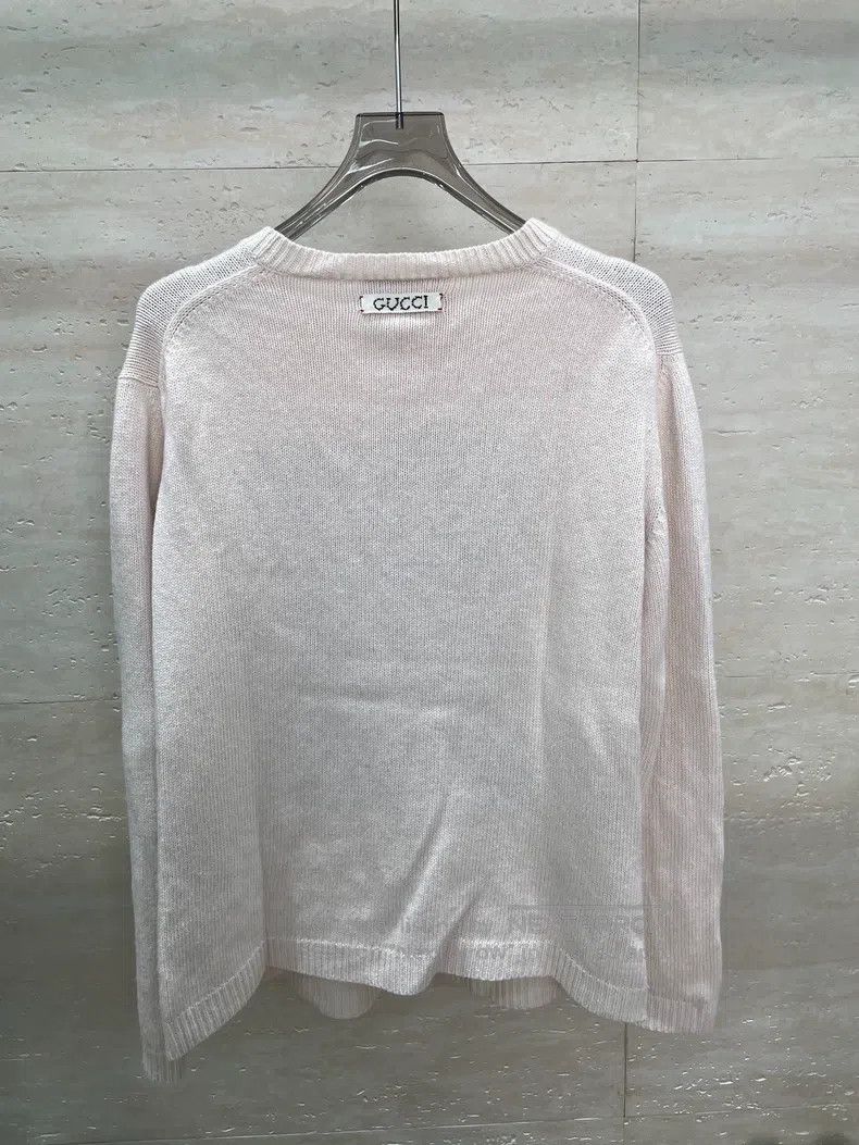 Gucci Gucci Co-branded light pink sweater Size L / US 10 / IT 46 - 2 Thumbnail