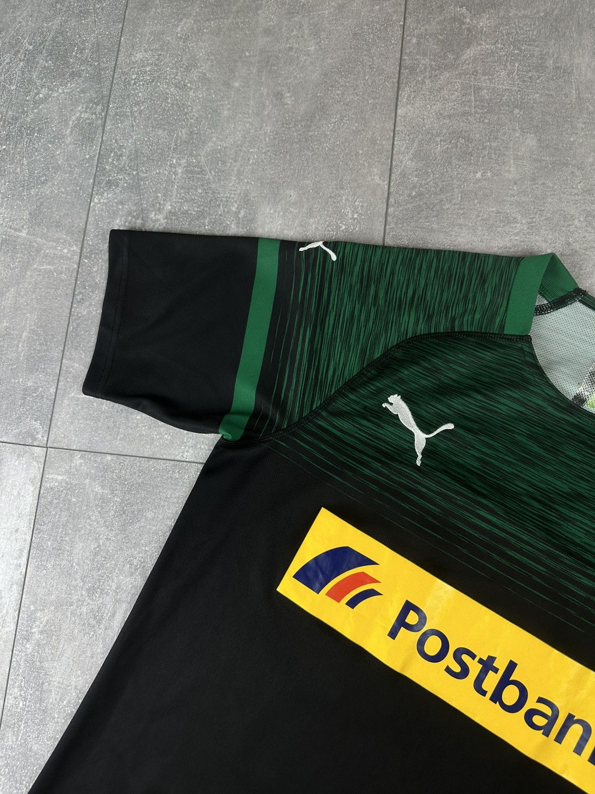 Puma Puma Borussia Mönchengladbach 2018 #14 Plea Soccer Jersey Size US M / EU 48-50 / 2 - 10 Thumbnail