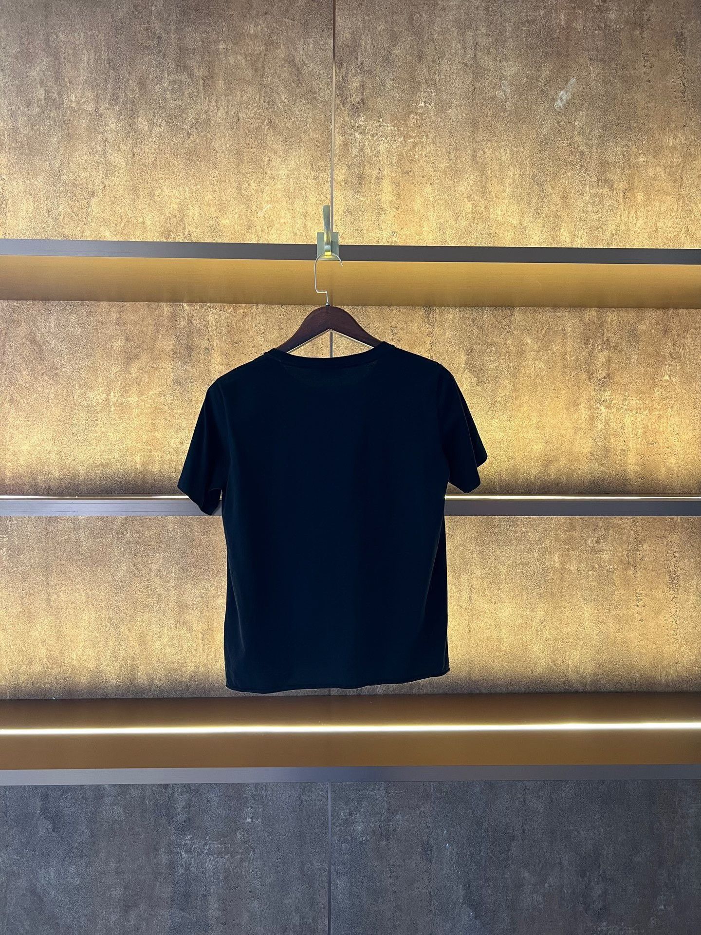 Saint Laurent Paris Saint Laurent Slogan Short-Sleeve Tee Size US S / EU 44-46 / 1 - 2 Thumbnail