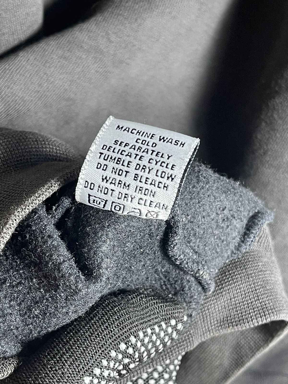 Calvin Klein × Vintage Vintage 90s Calvin Klein Big logo sweatshirt Size US L / EU 52-54 / 3 - 6 Thumbnail