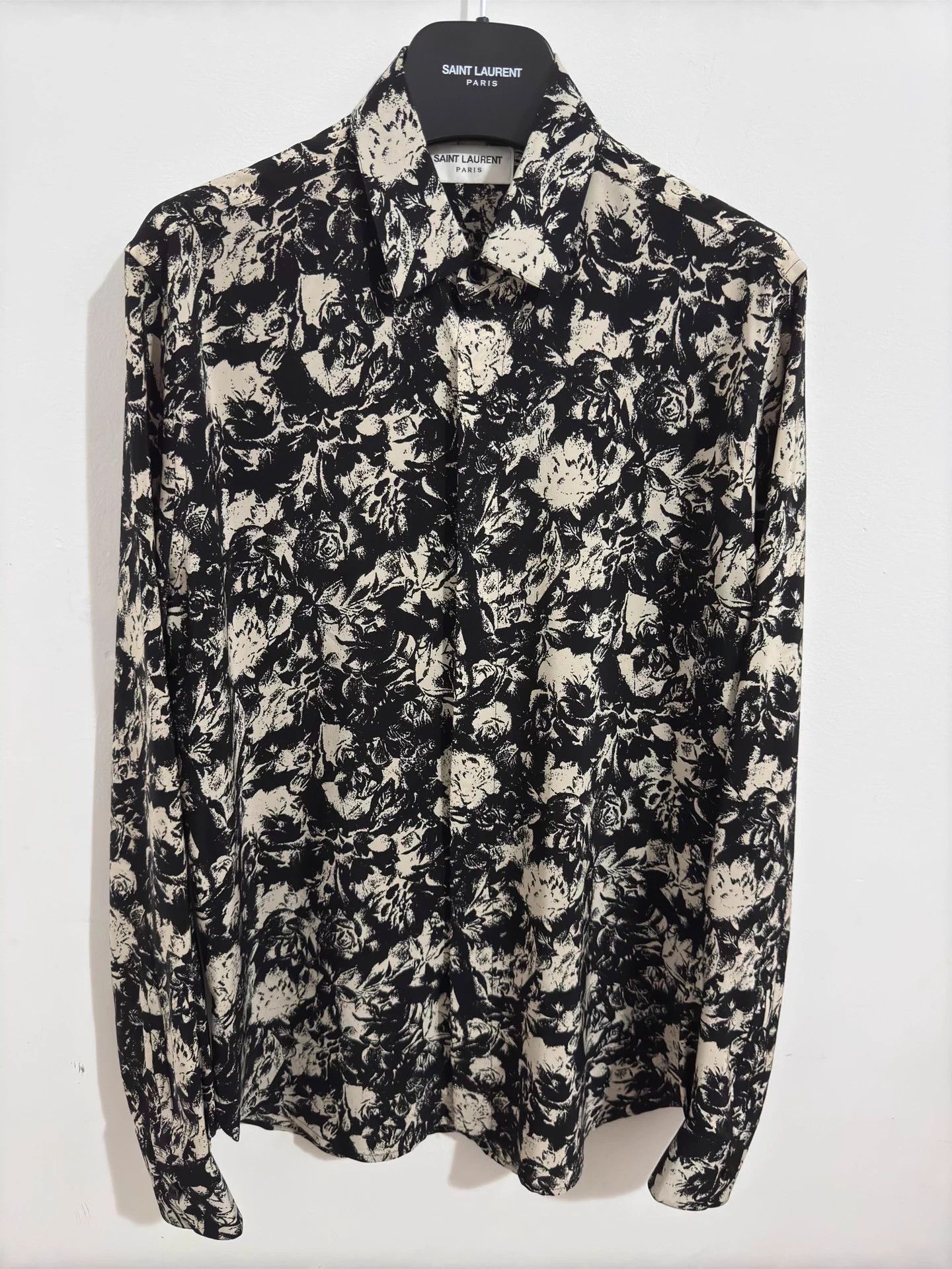 Saint Laurent Paris SAINT LAURENT SLP 21FW French Rose Print Silk Shirt 36 New Size US S / EU 44-46 / 1 - 3 Thumbnail